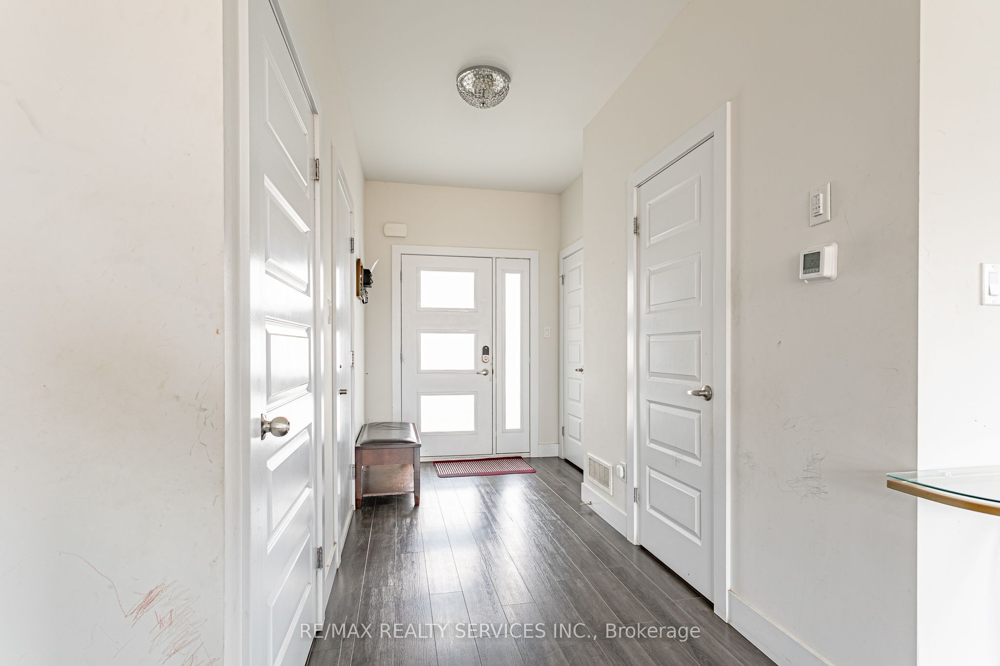 2227 Evans Boulevard Property Photo 3