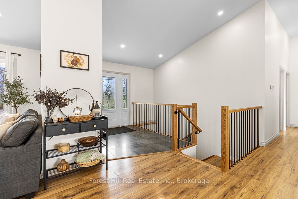 182 Alma Street Property Photo 6