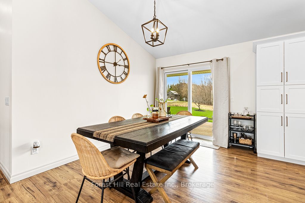 182 Alma Street Property Photo 8