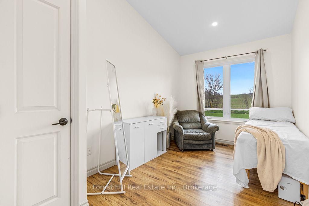 182 Alma Street Property Photo 26