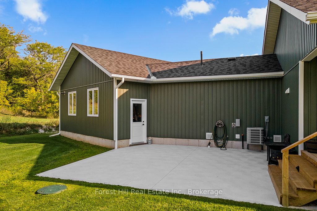 182 Alma Street Property Photo 43