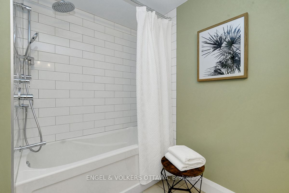 62 Donald Street 105a Property Photo 31
