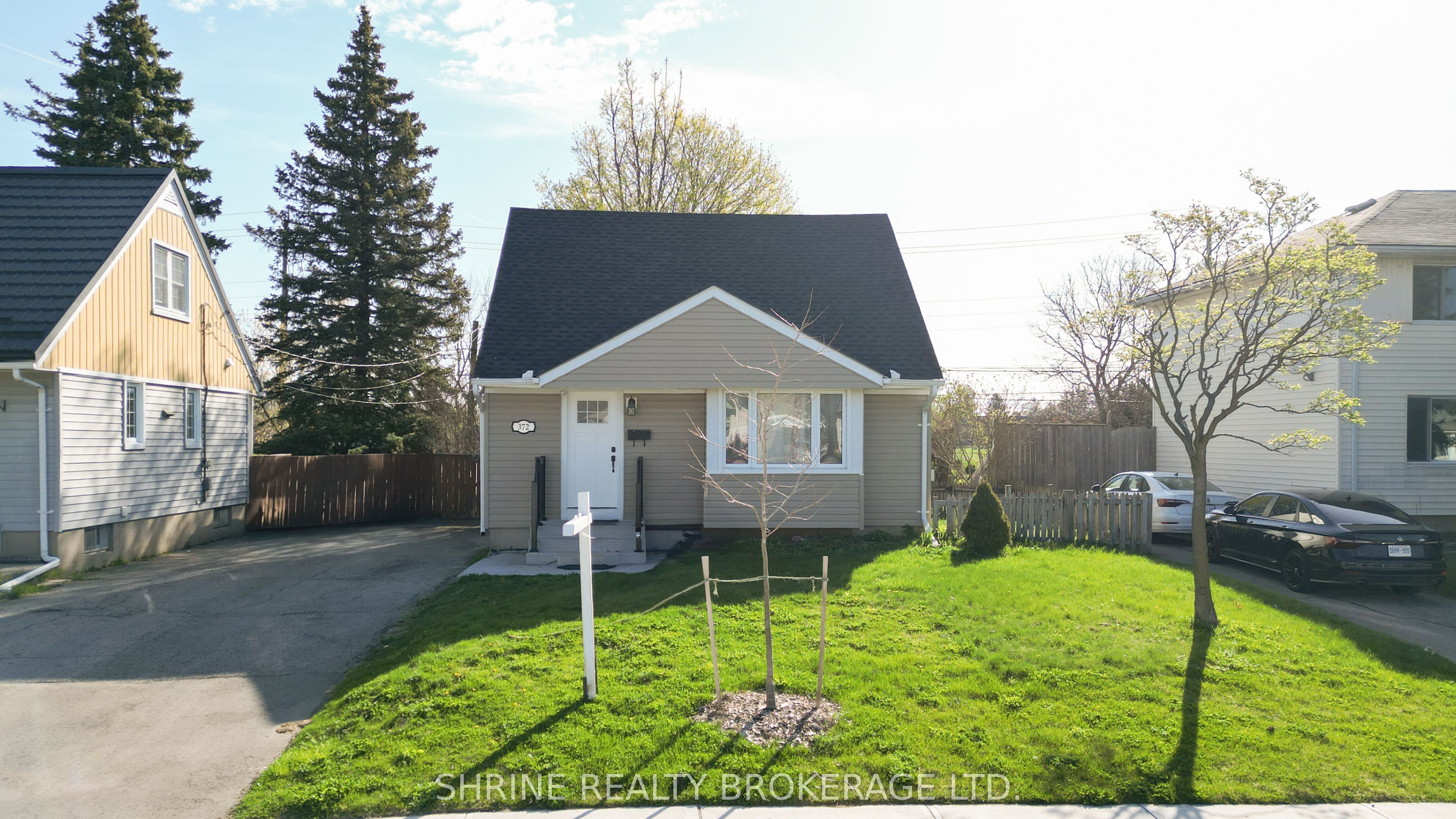 372 Flanders Row E Property Photo 1