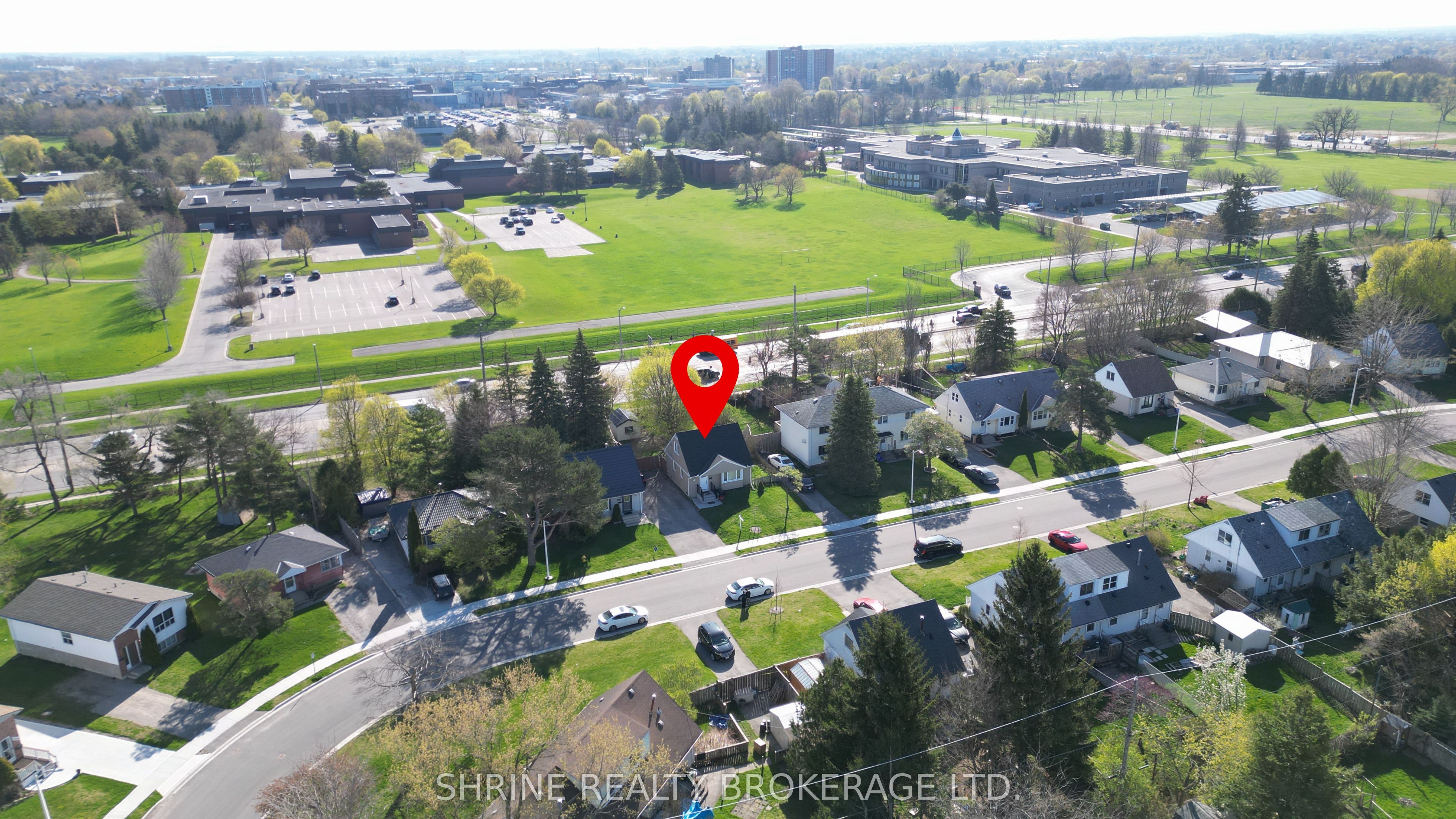 372 Flanders Row E Property Photo 6