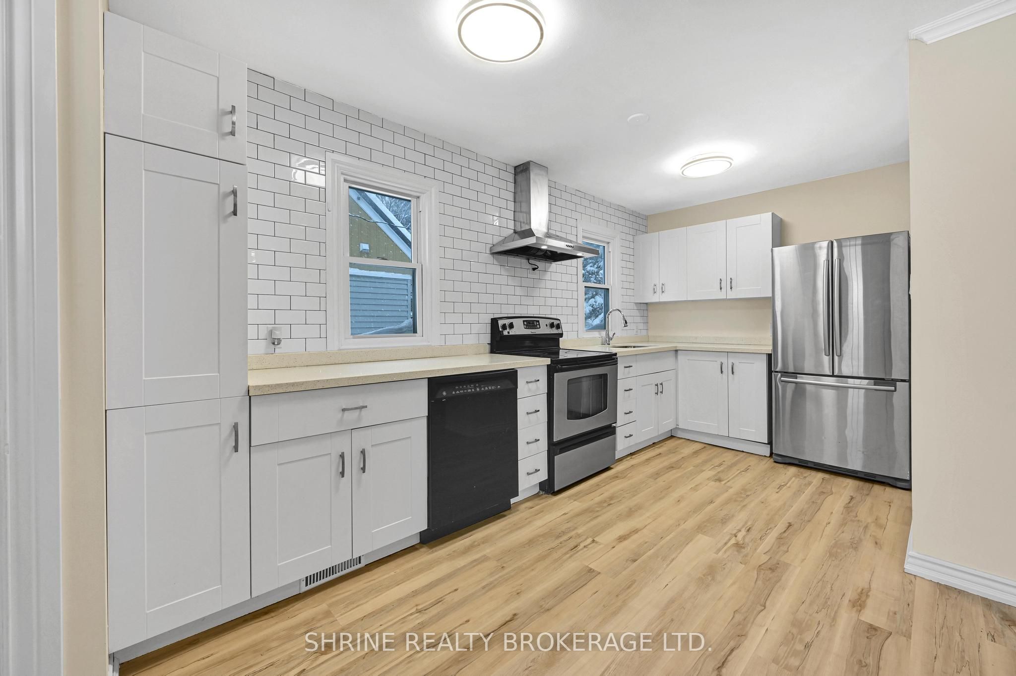 372 Flanders Row E Property Photo 15