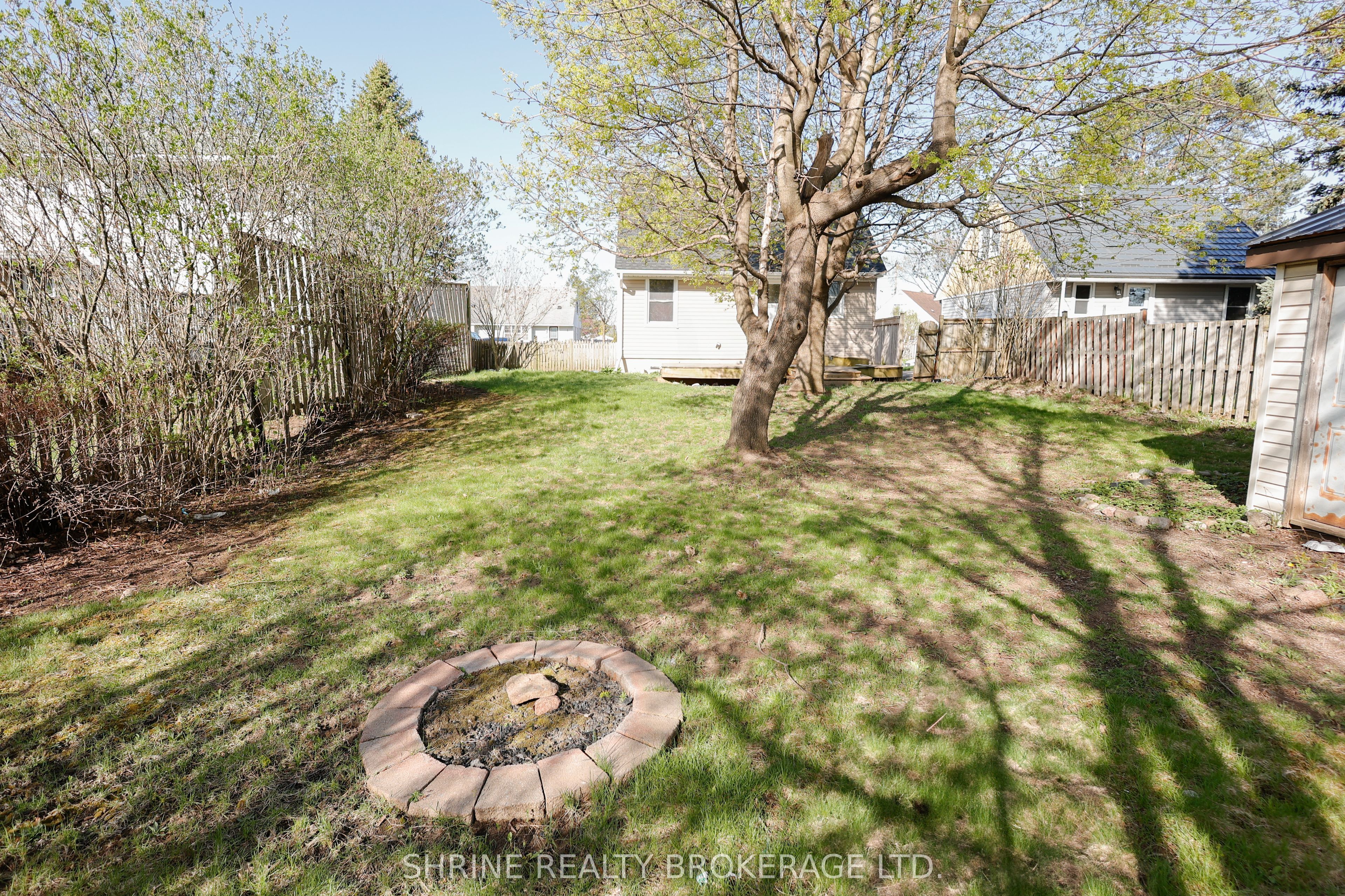 372 Flanders Row E Property Photo 47