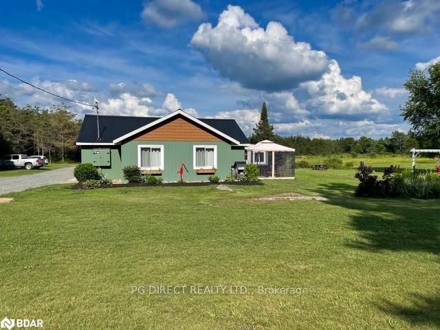 667 Yearley Road Property Photo 2