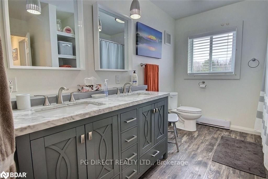 667 Yearley Road Property Photo 8