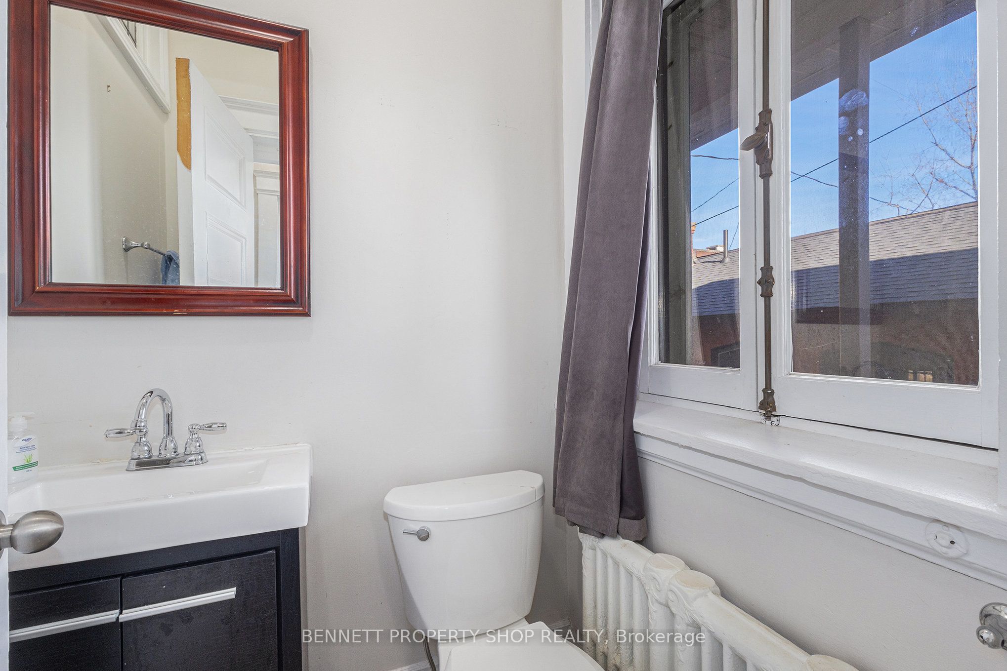 17 Marlborough Ave Property Photo 11