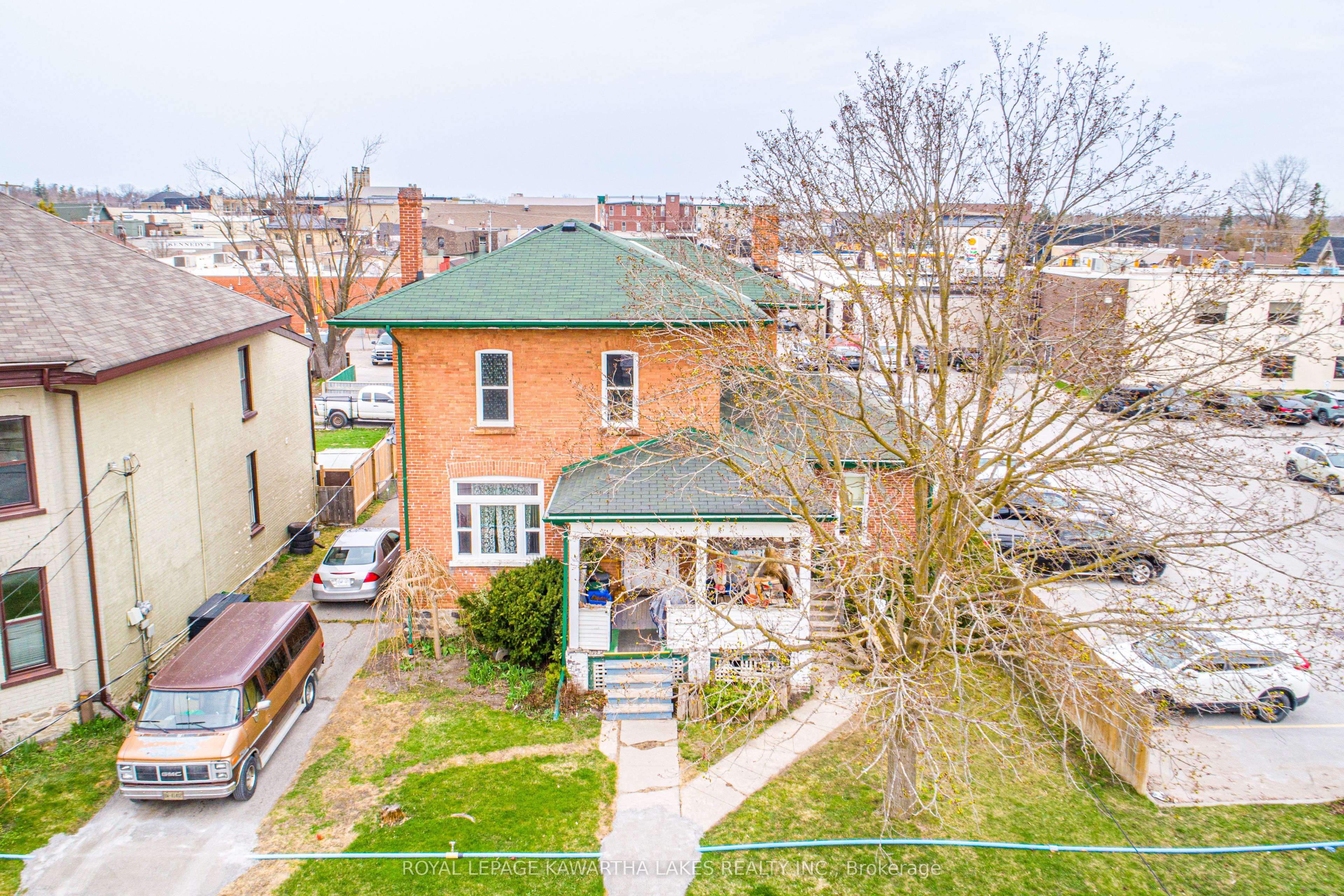6 Glenelg Street W Property Photo 7