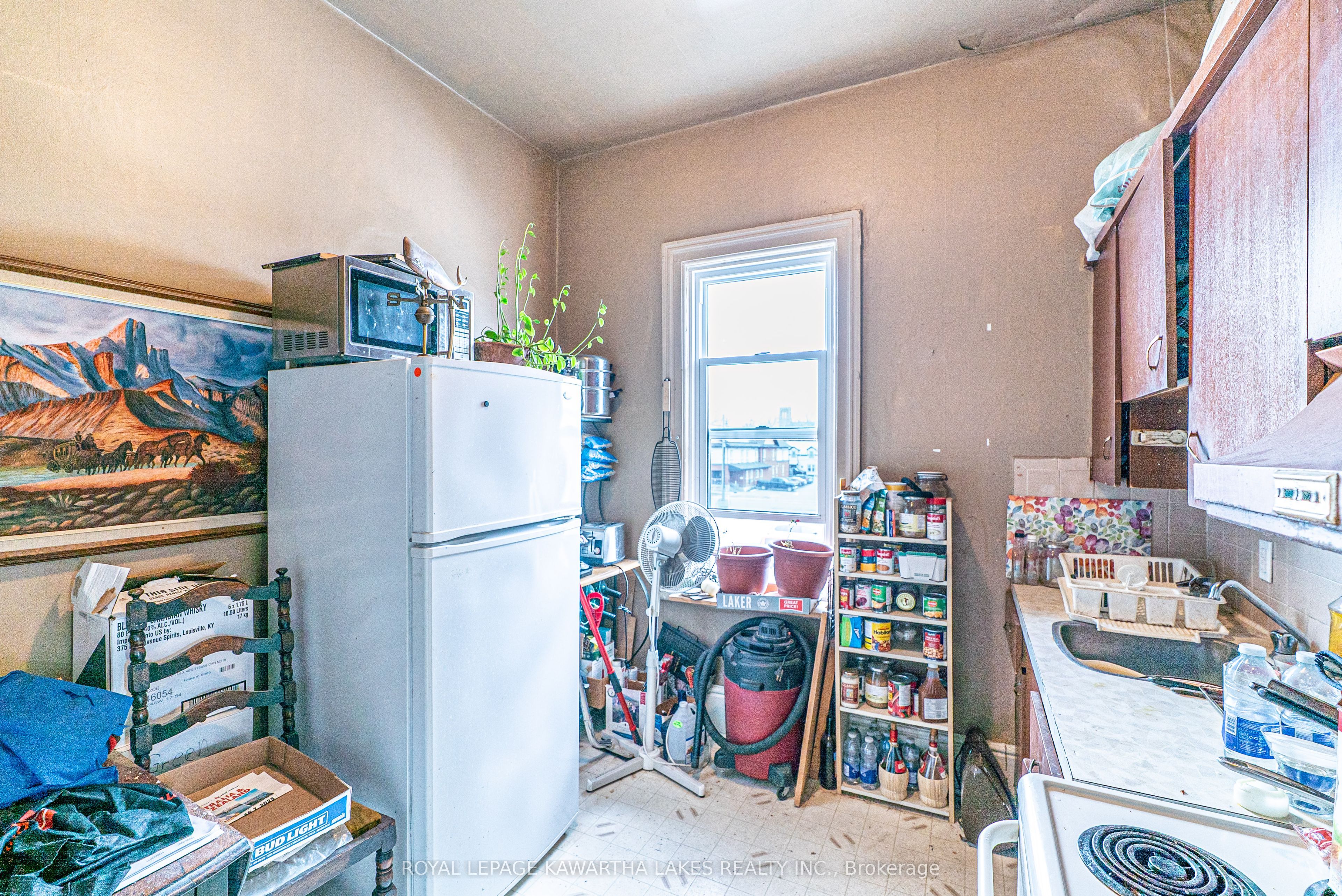6 Glenelg Street W Property Photo 10