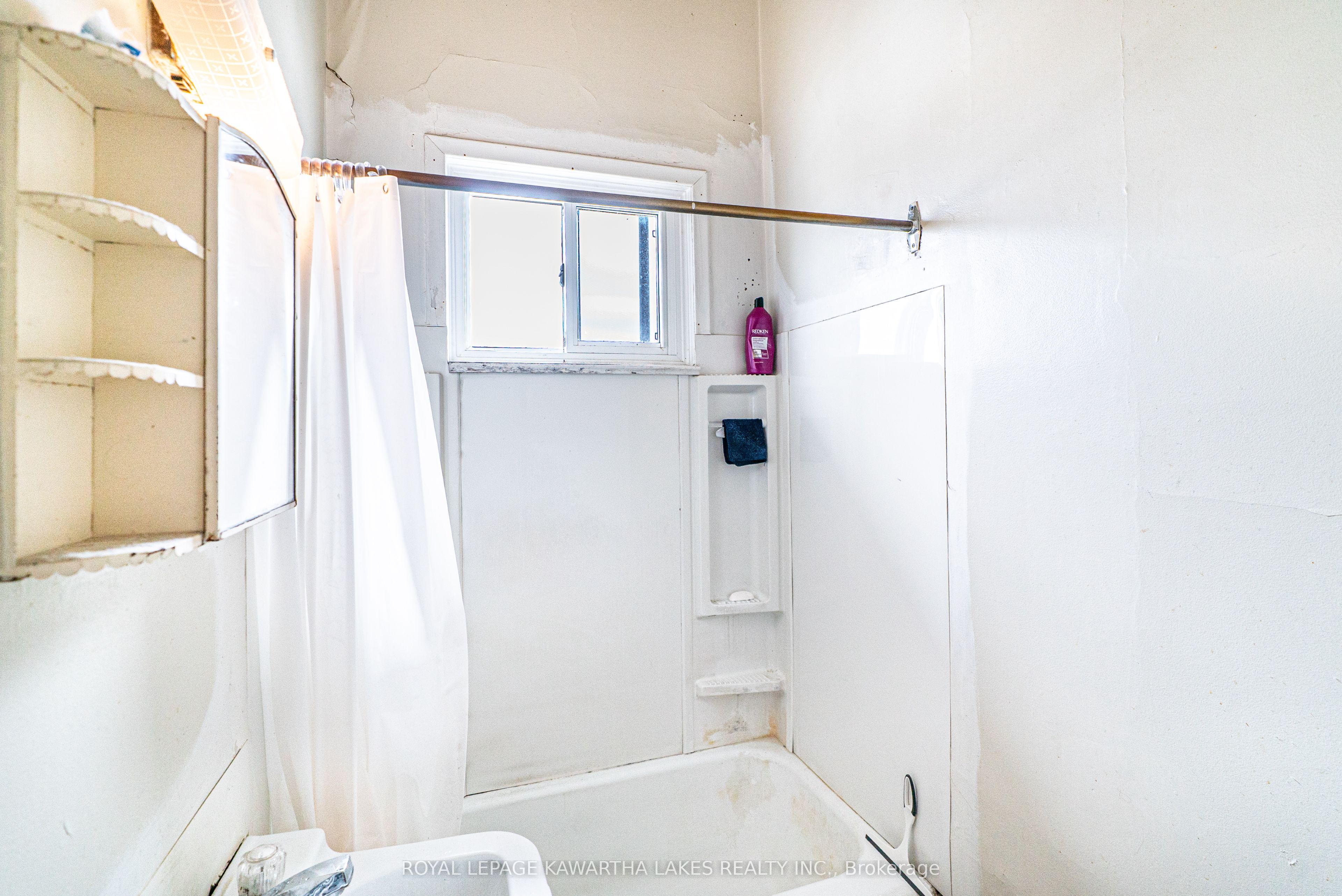 6 Glenelg Street W Property Photo 13