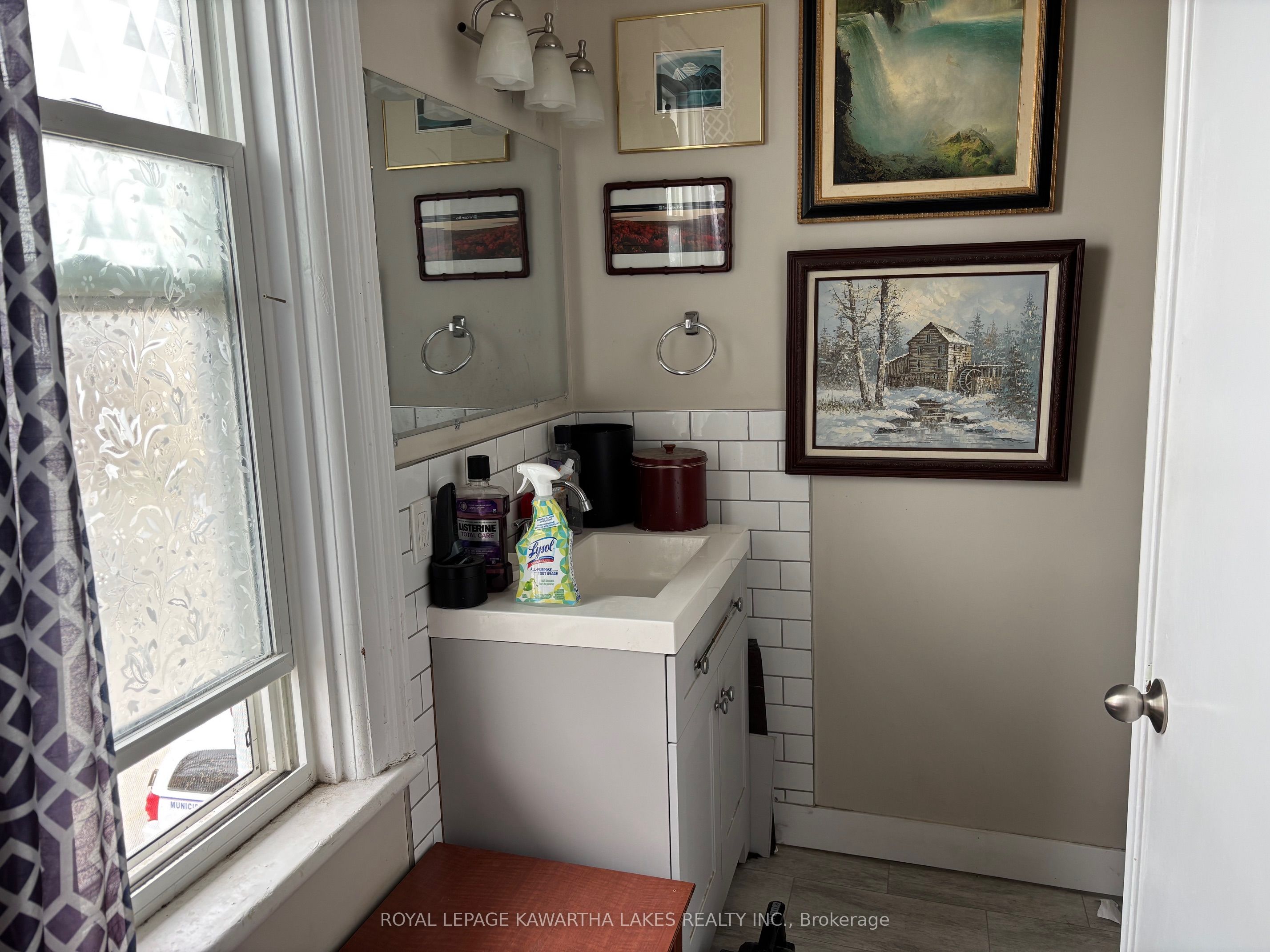 6 Glenelg Street W Property Photo 27