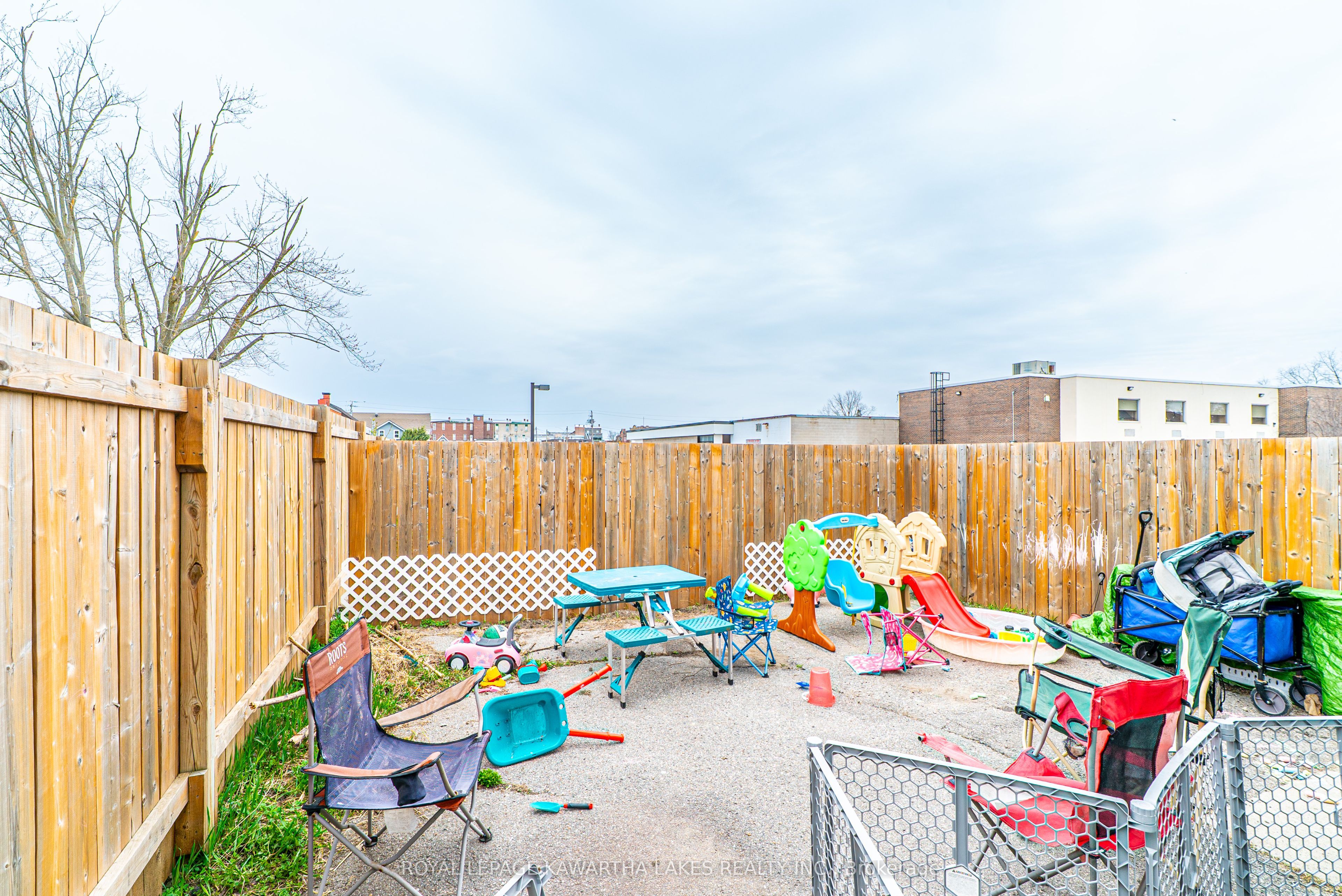 6 Glenelg Street W Property Photo 33