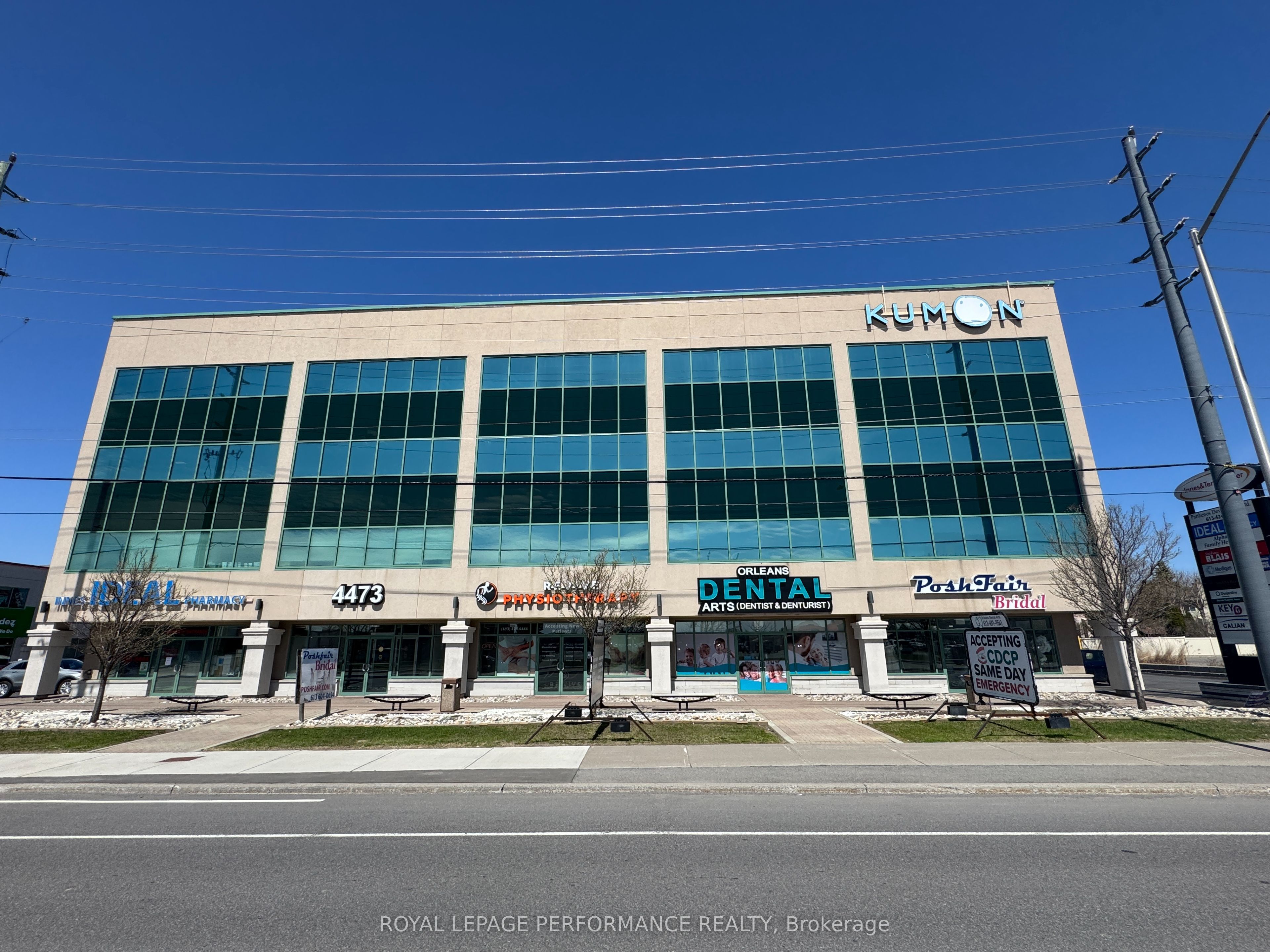 #301 - 4473 INNES Road Property Photo 1