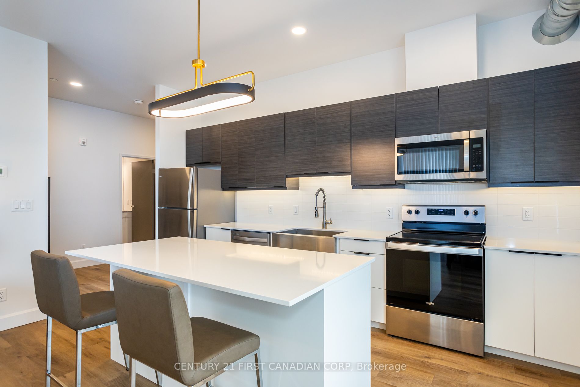 228 Mcconnell Street 301 Property Photo 11