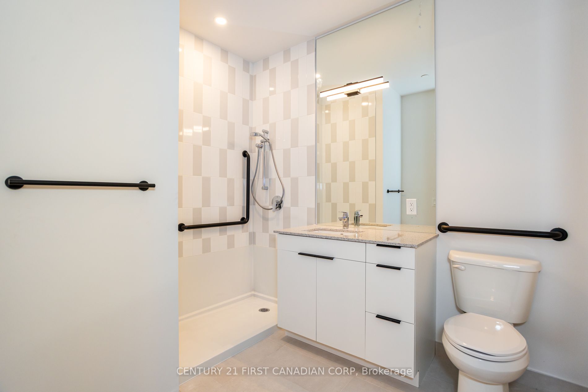 228 Mcconnell Street 301 Property Photo 28