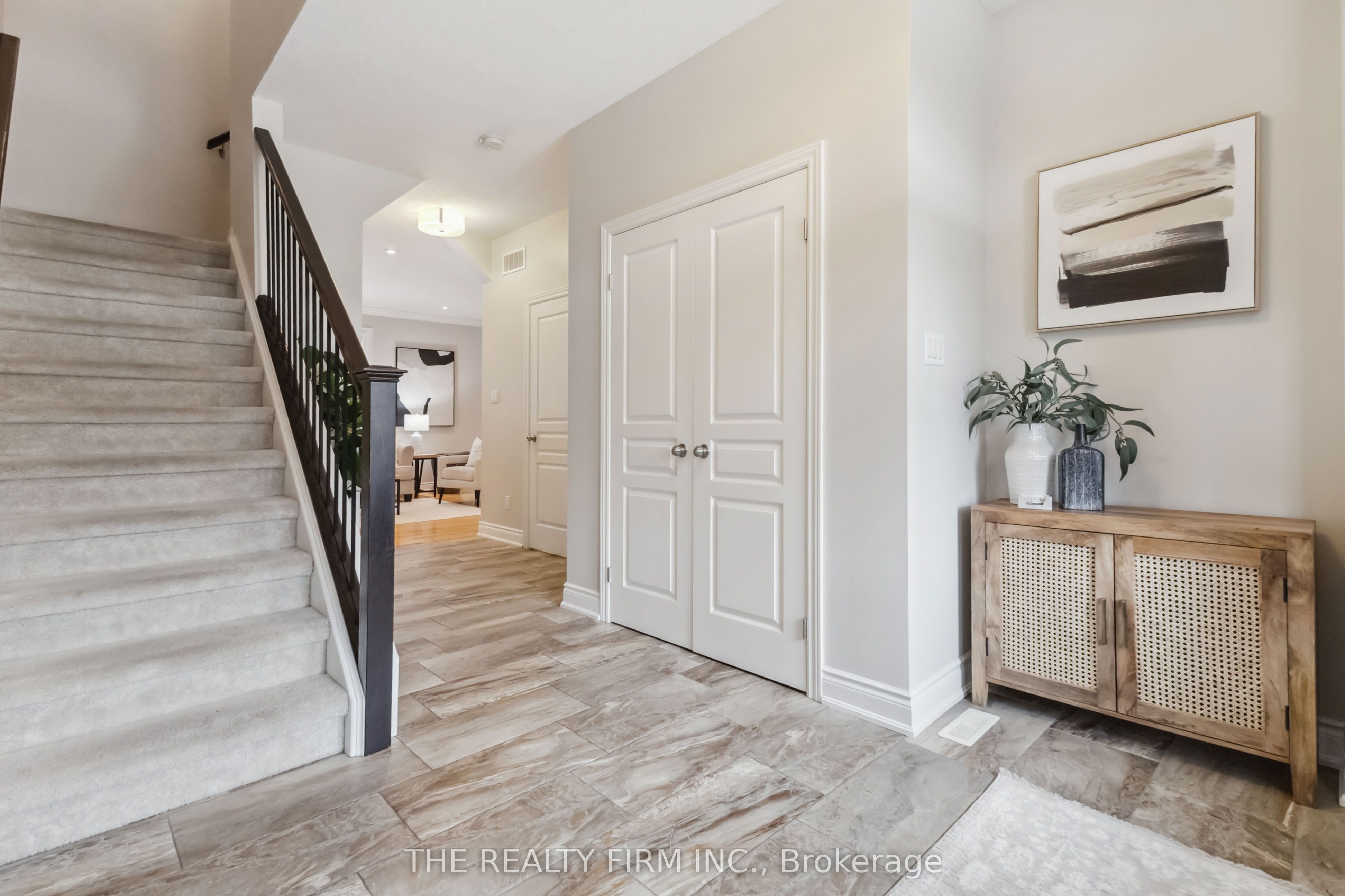 1833 Jubilee Drive Property Photo 6