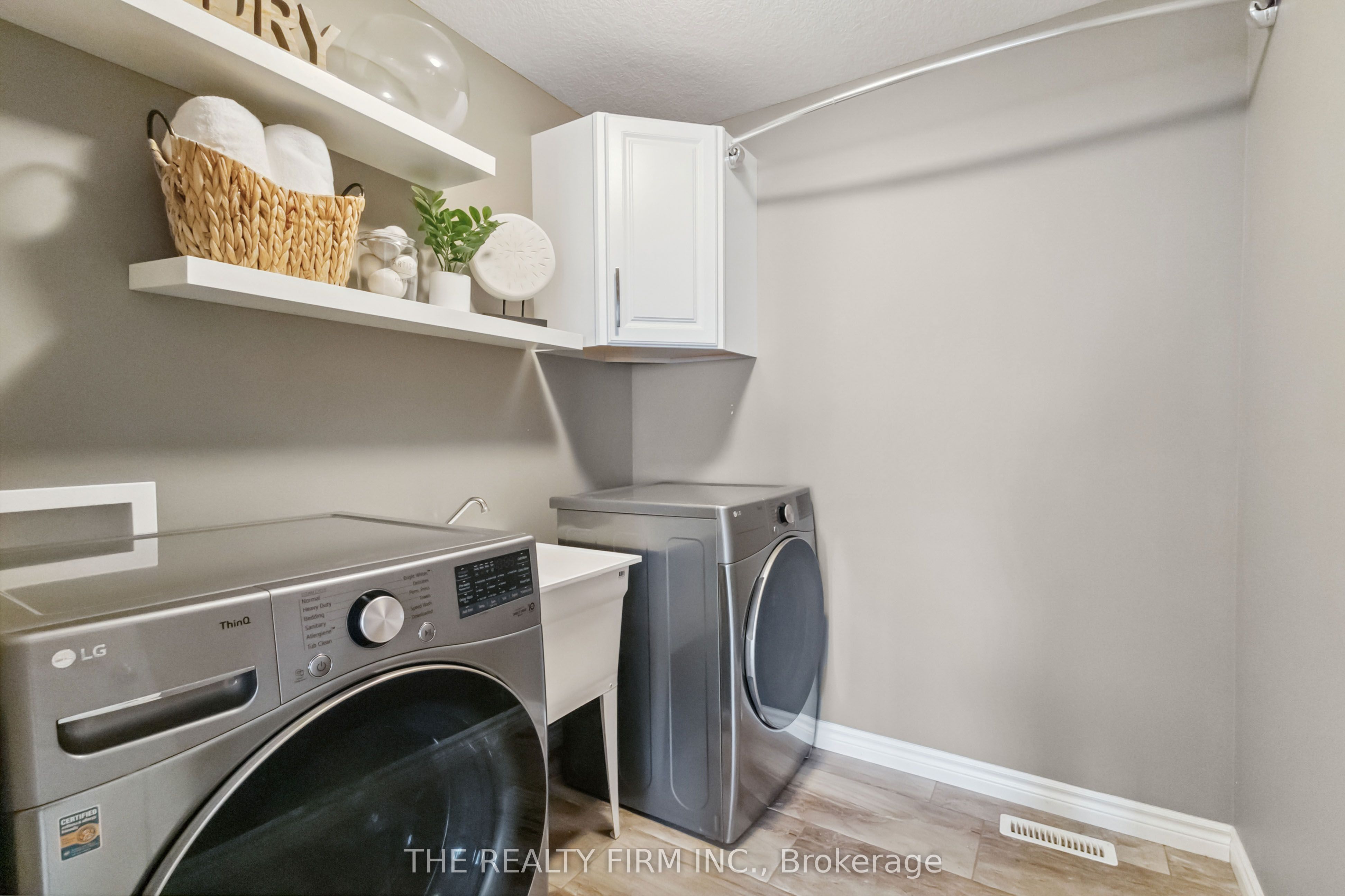 1833 Jubilee Drive Property Photo 27