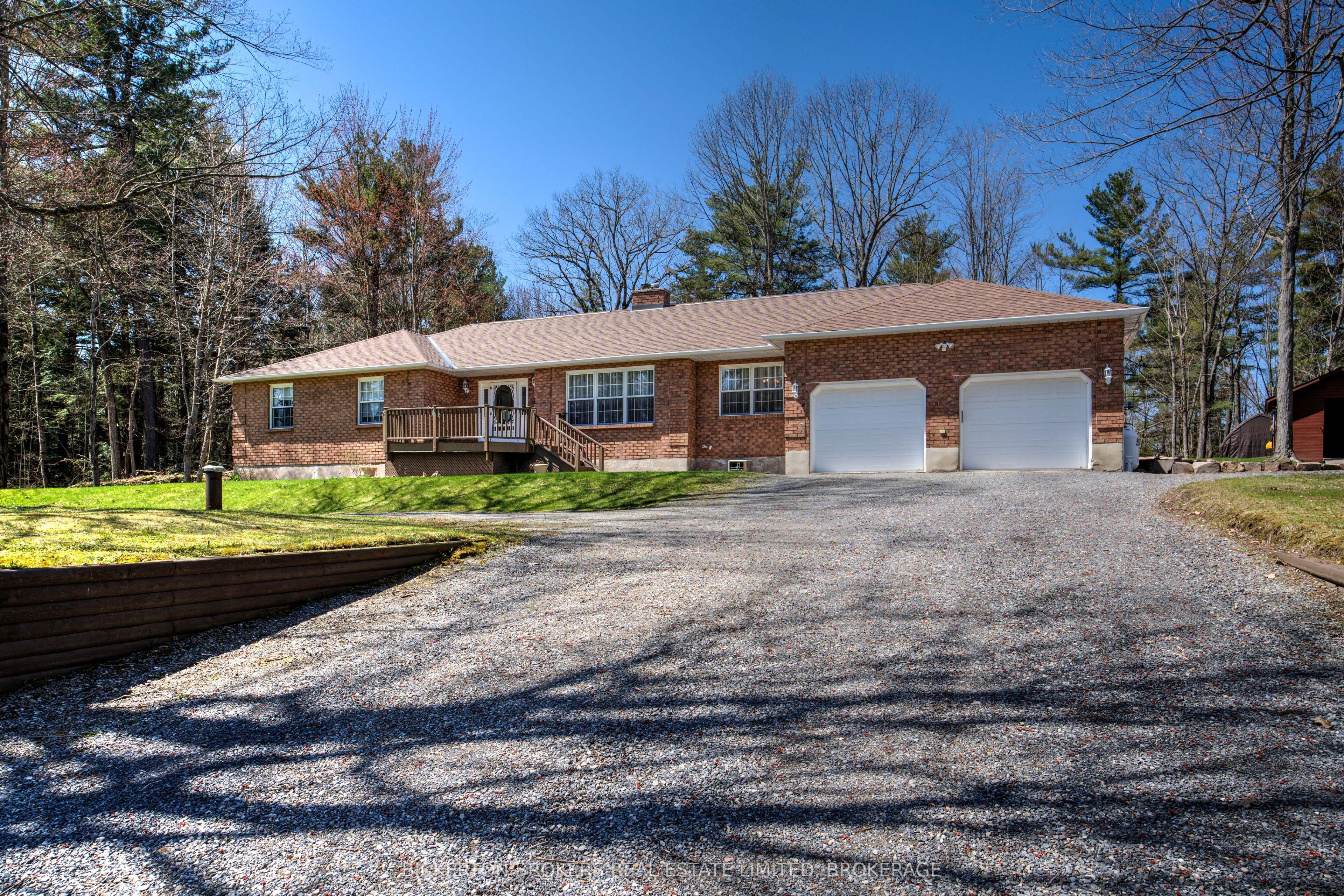 43 Village Estate Road Property Photo 1