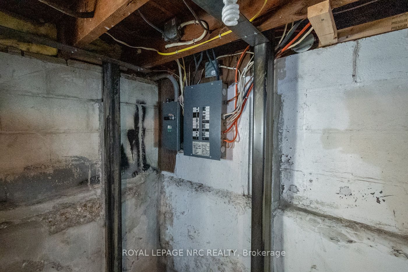 84 Chetwood Street Property Photo 18