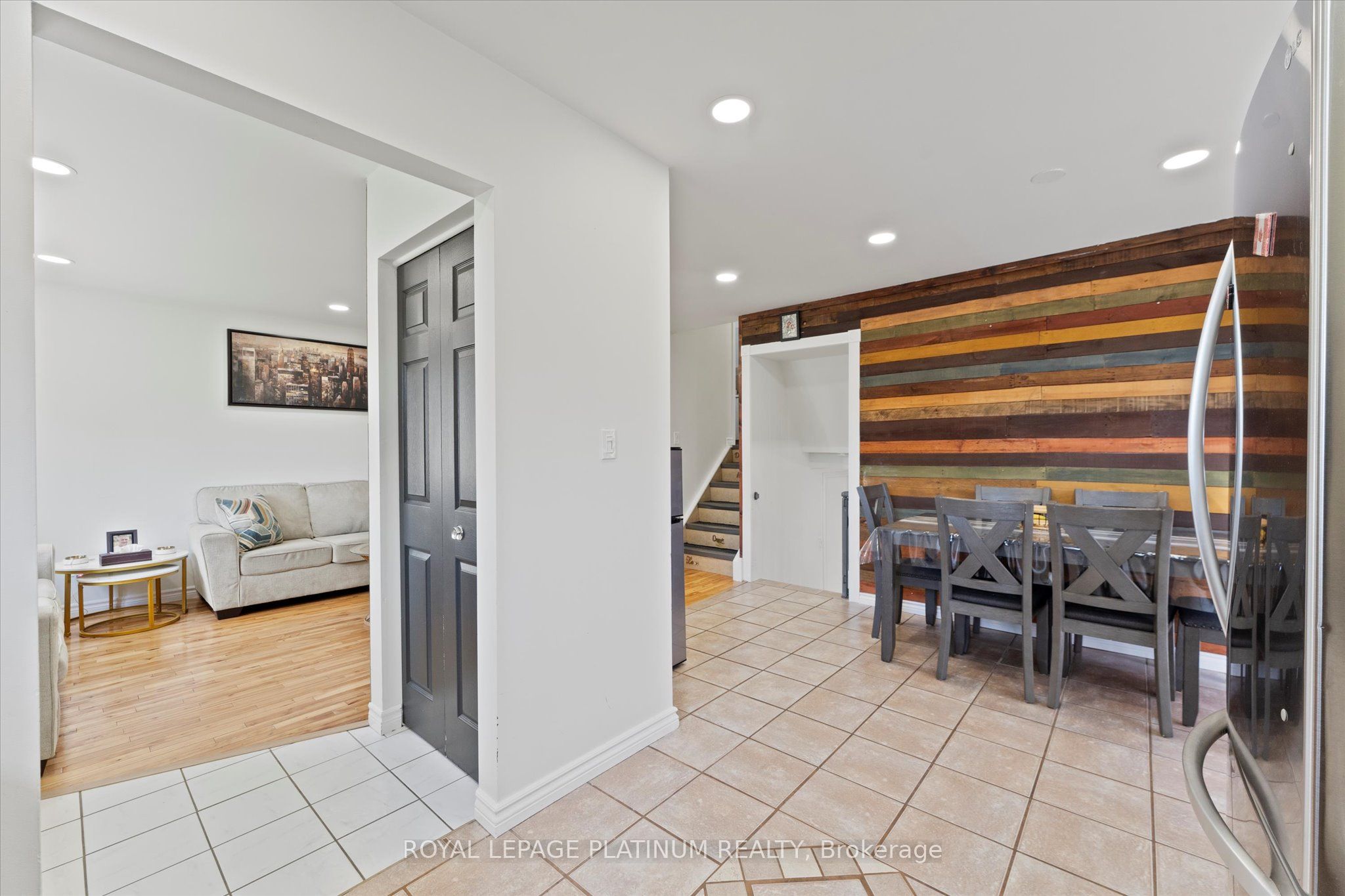 3537 Hemlock Road Property Photo 11