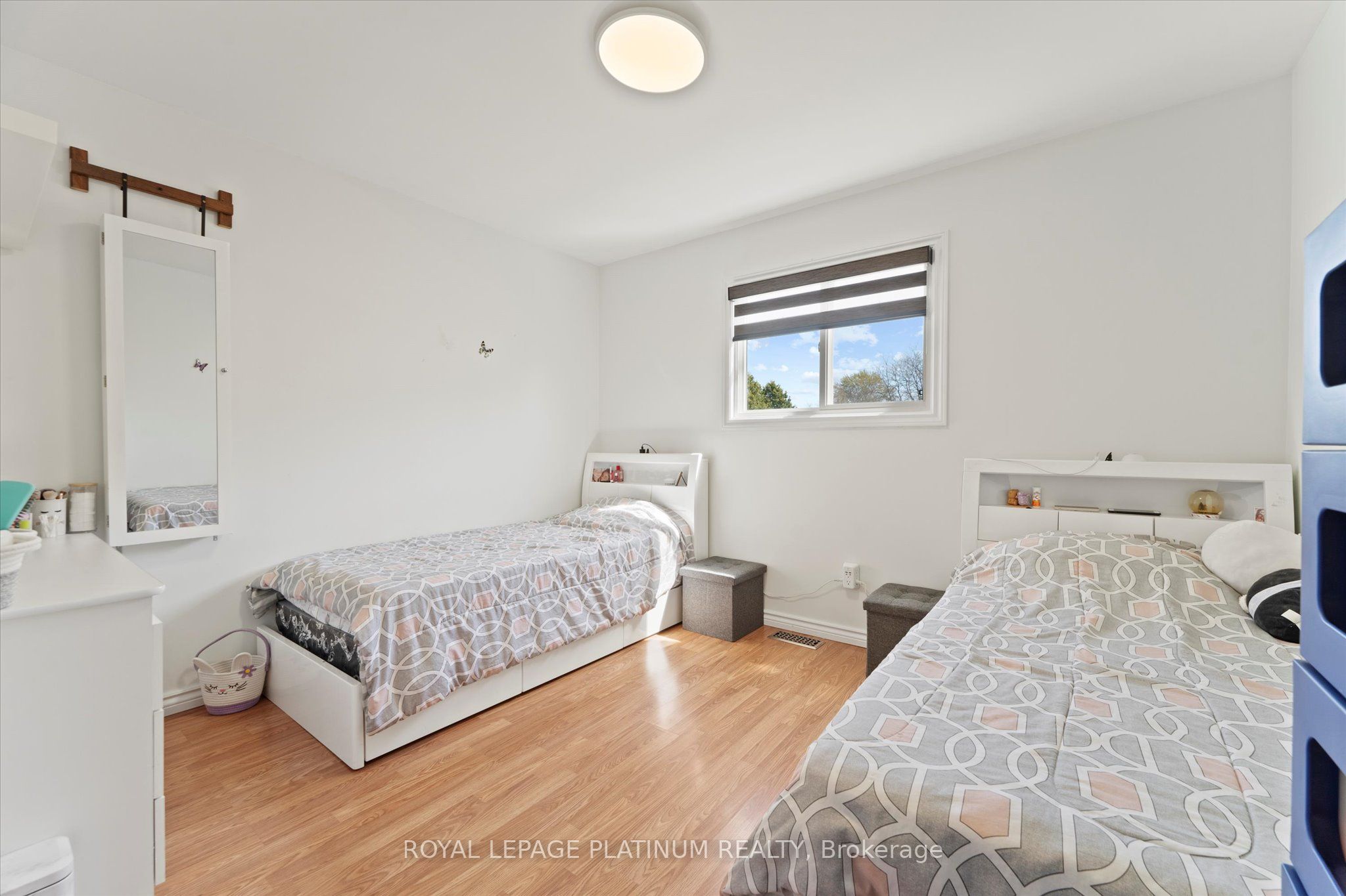 3537 Hemlock Road Property Photo 16