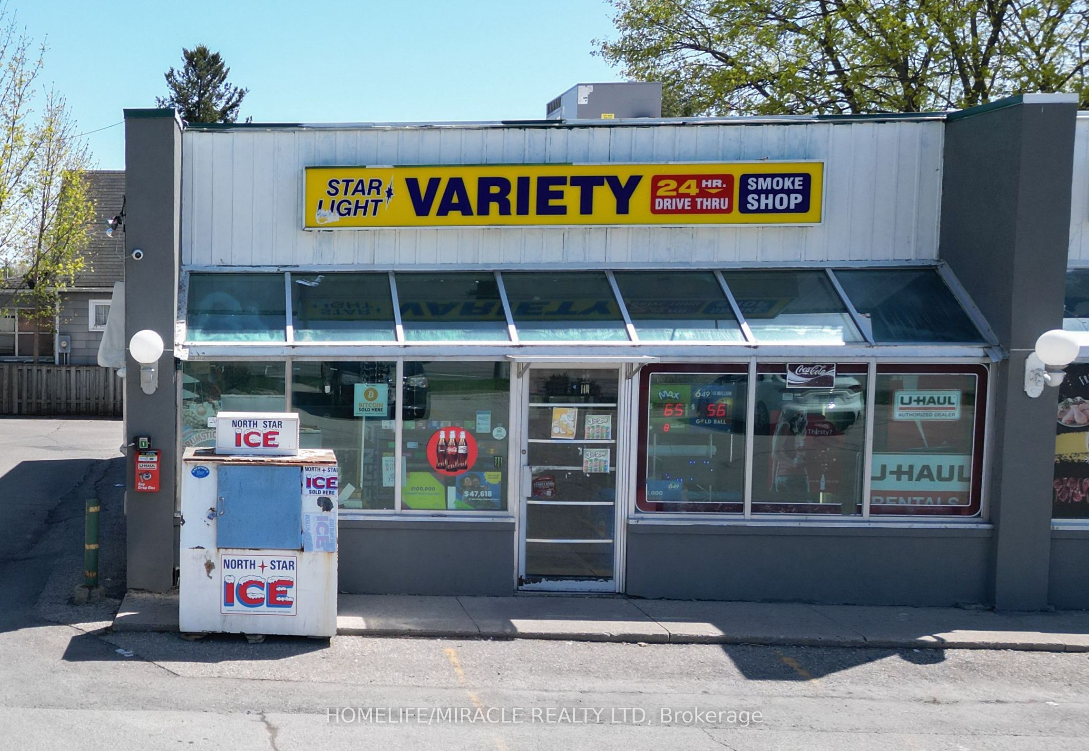 780 Dundas Street Property Photo 1