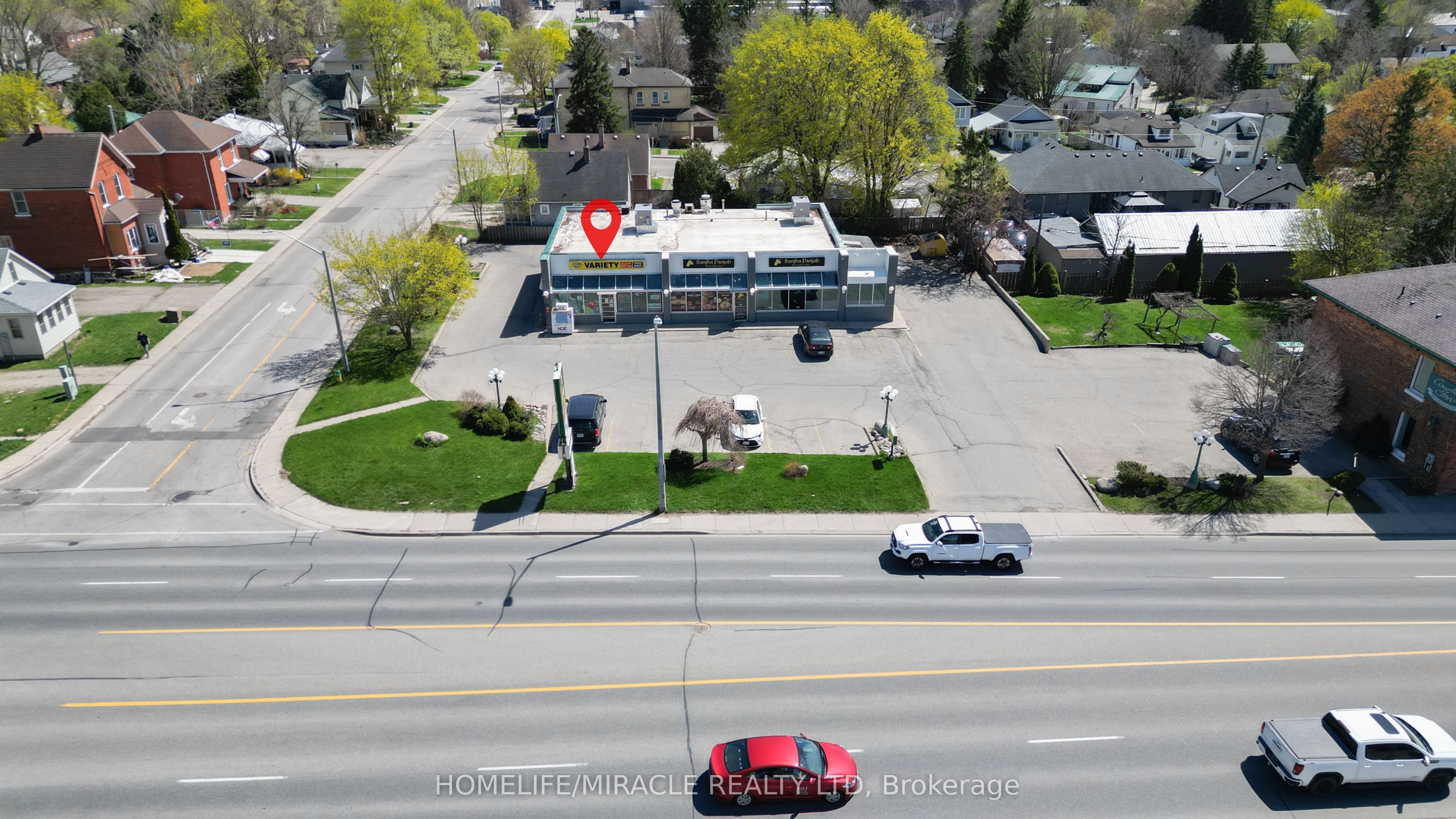 780 Dundas Street Property Photo 5