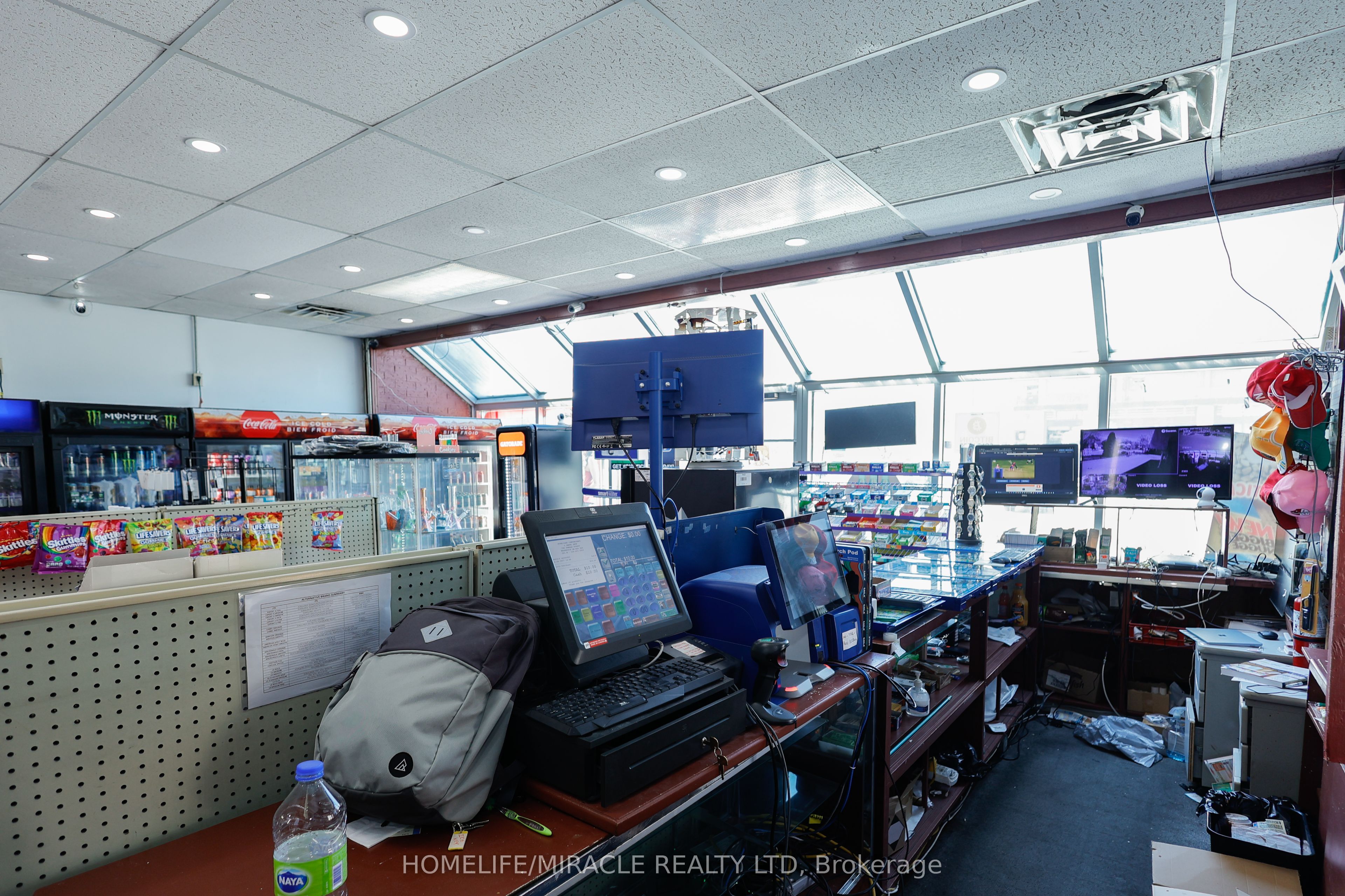 780 Dundas Street Property Photo 16