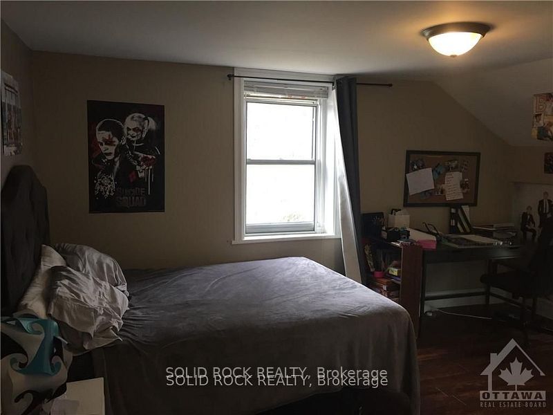 1368-1370 Meadow Drive Property Photo 8