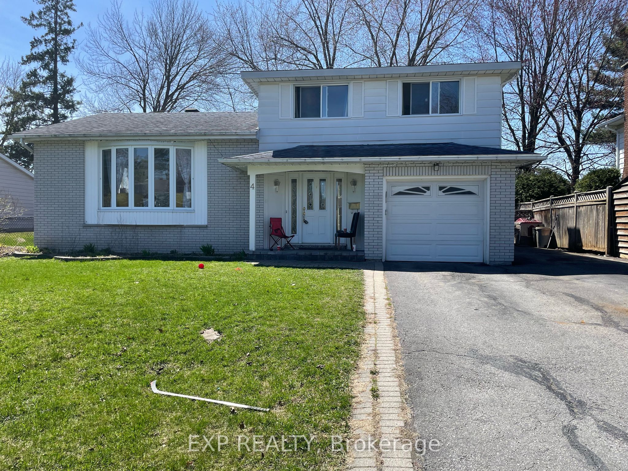4 Parklane Court Property Photo