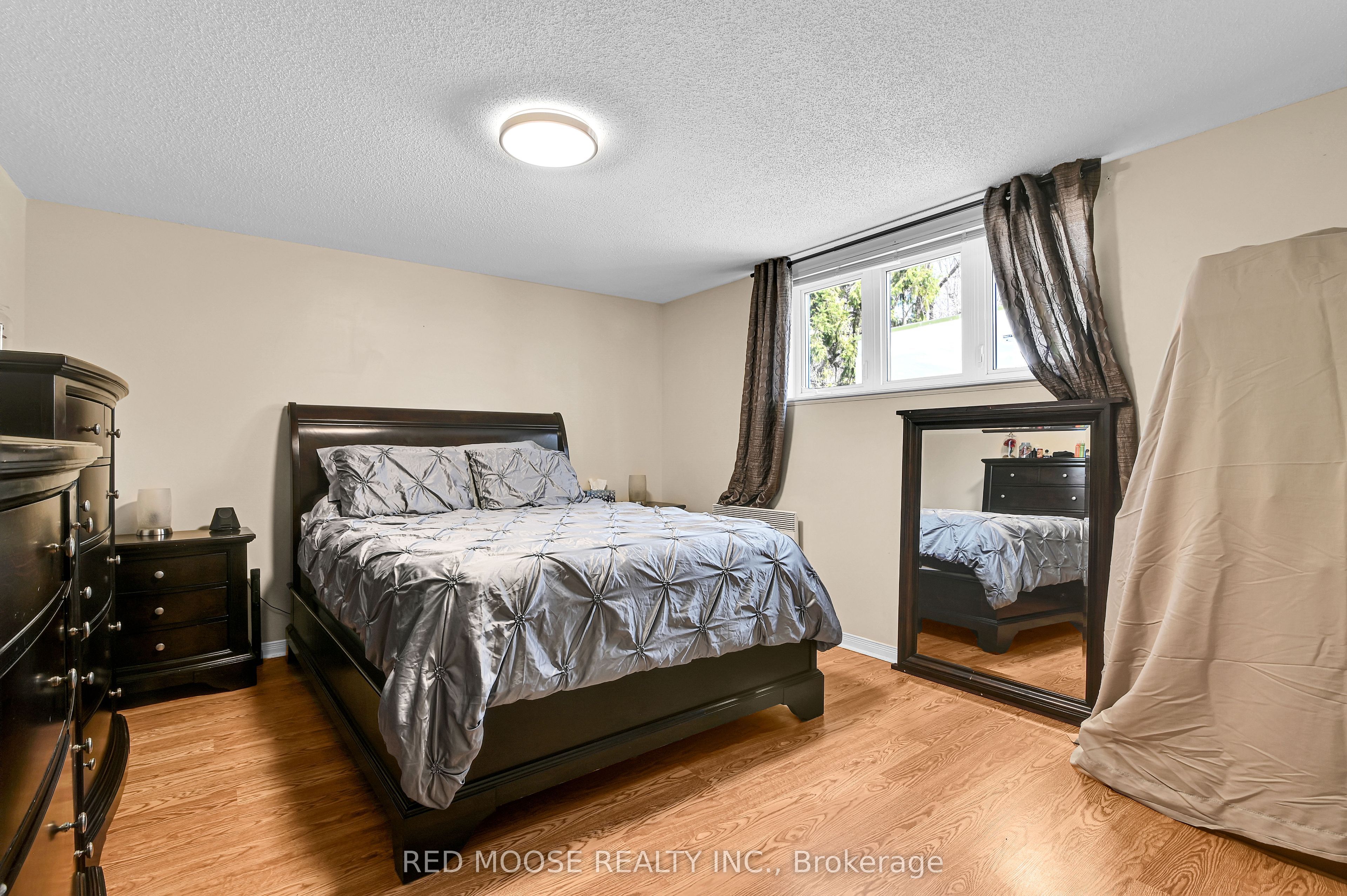 9859 Russell Road Property Photo 35