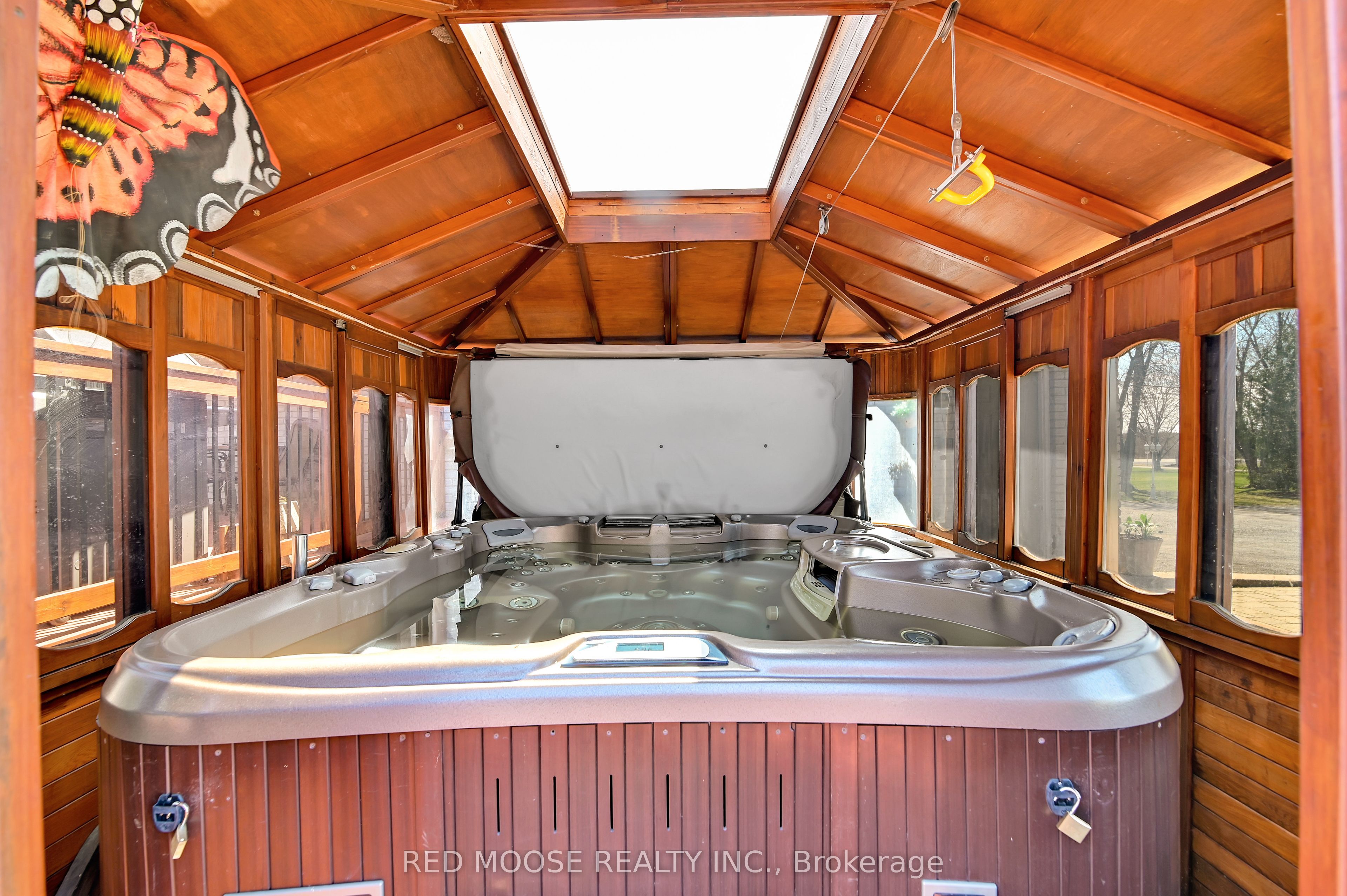 9859 Russell Road Property Photo 39