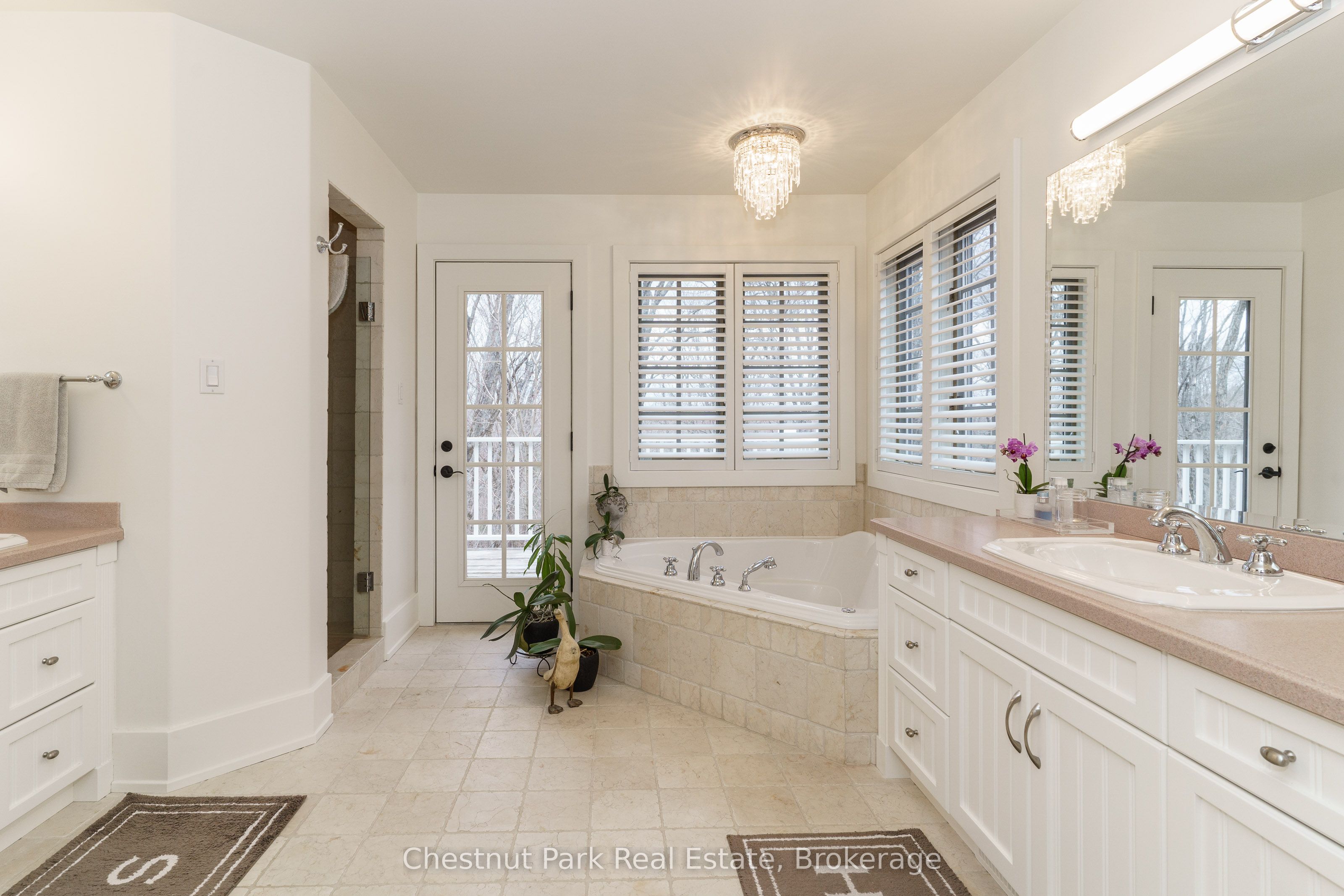48 Estate Drive Property Photo 14