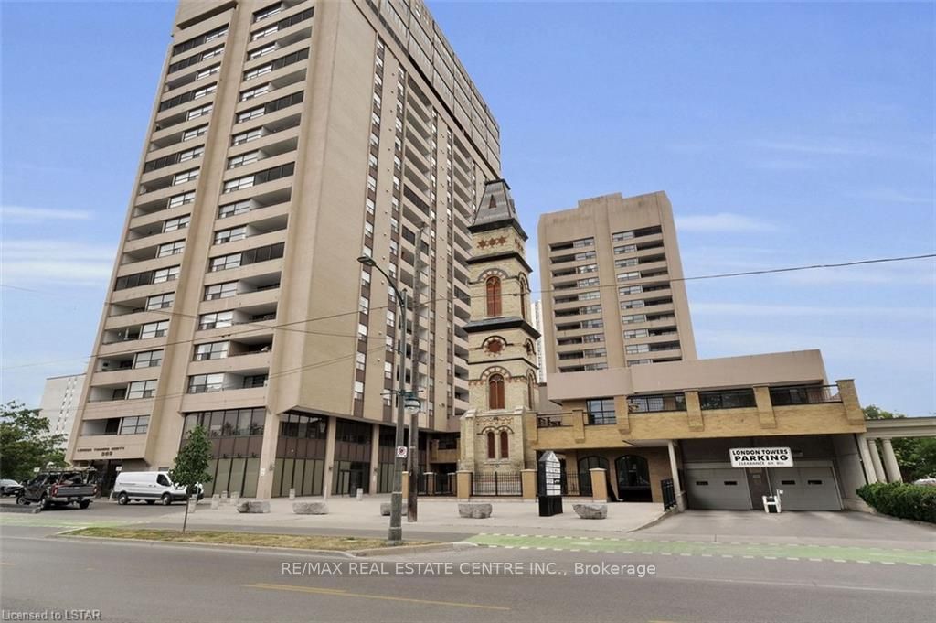 379 Dundas St Property Photo 1