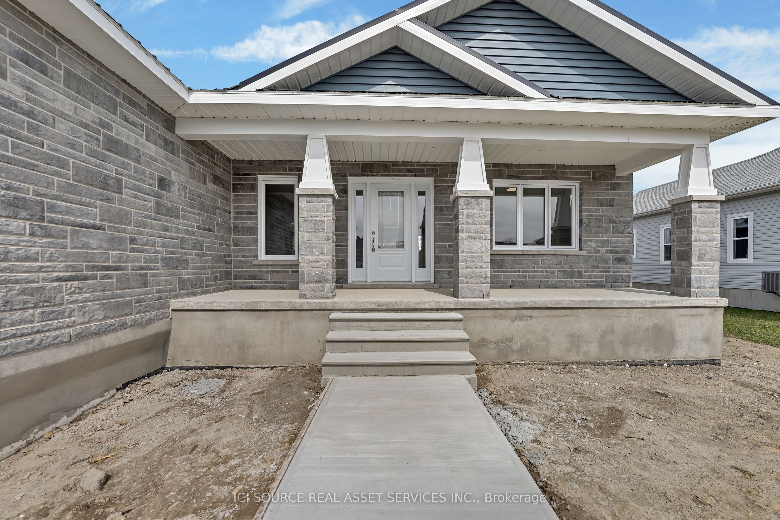 72 Tabitha Crescent Property Photo 1