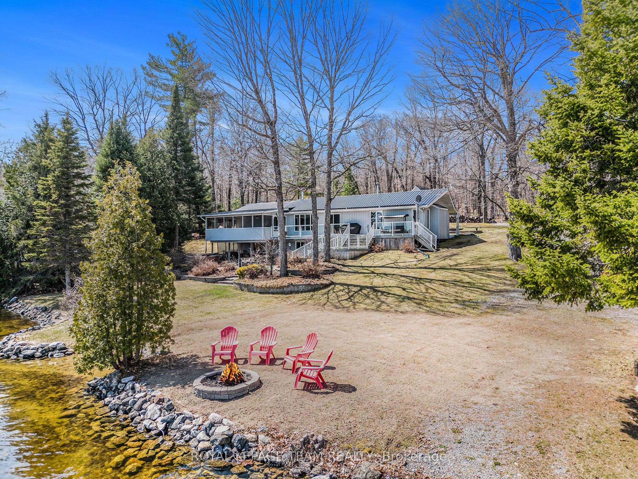 1172 Snye Road Property Photo 1