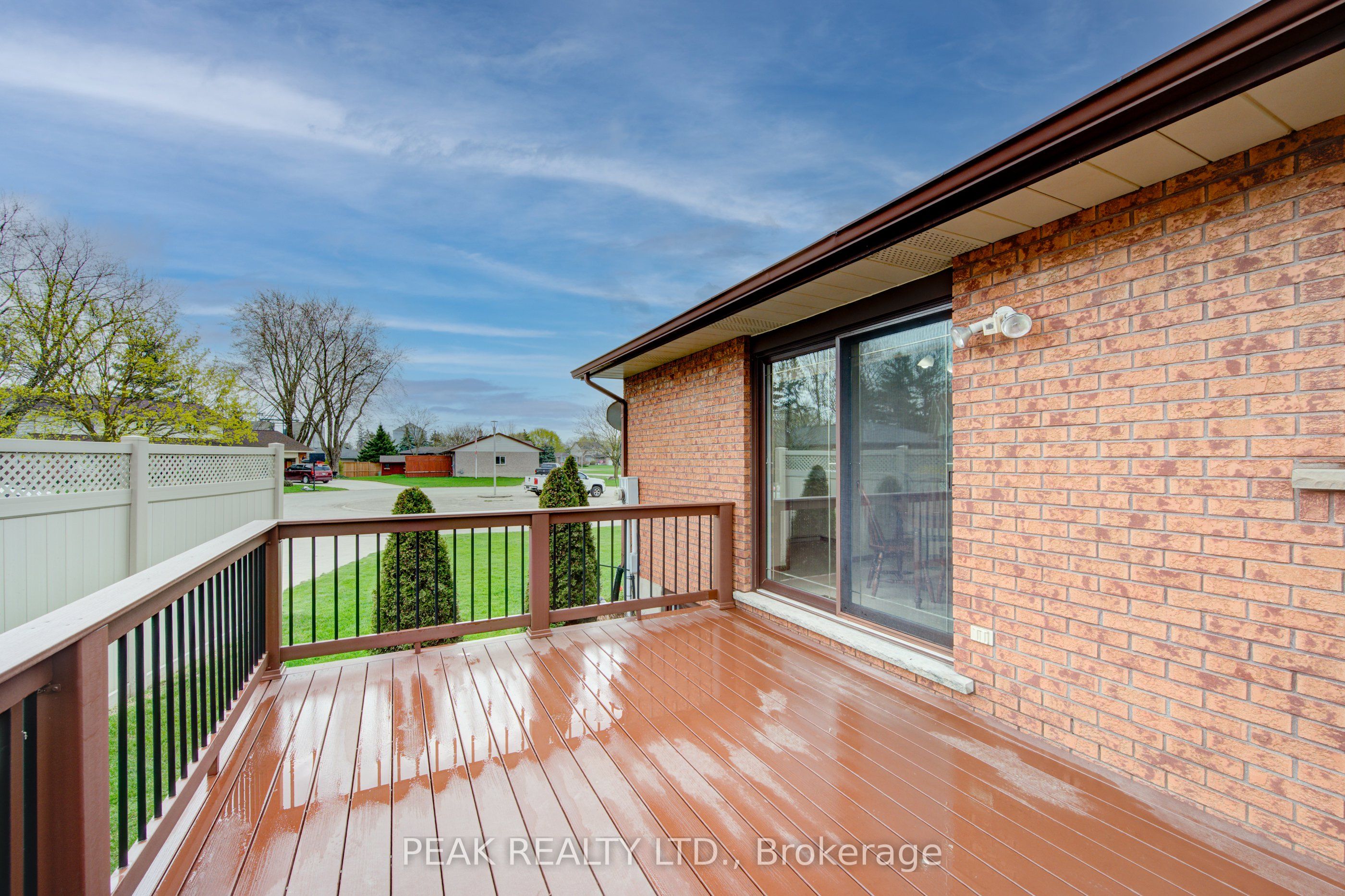 160 Scott Court Property Photo 47