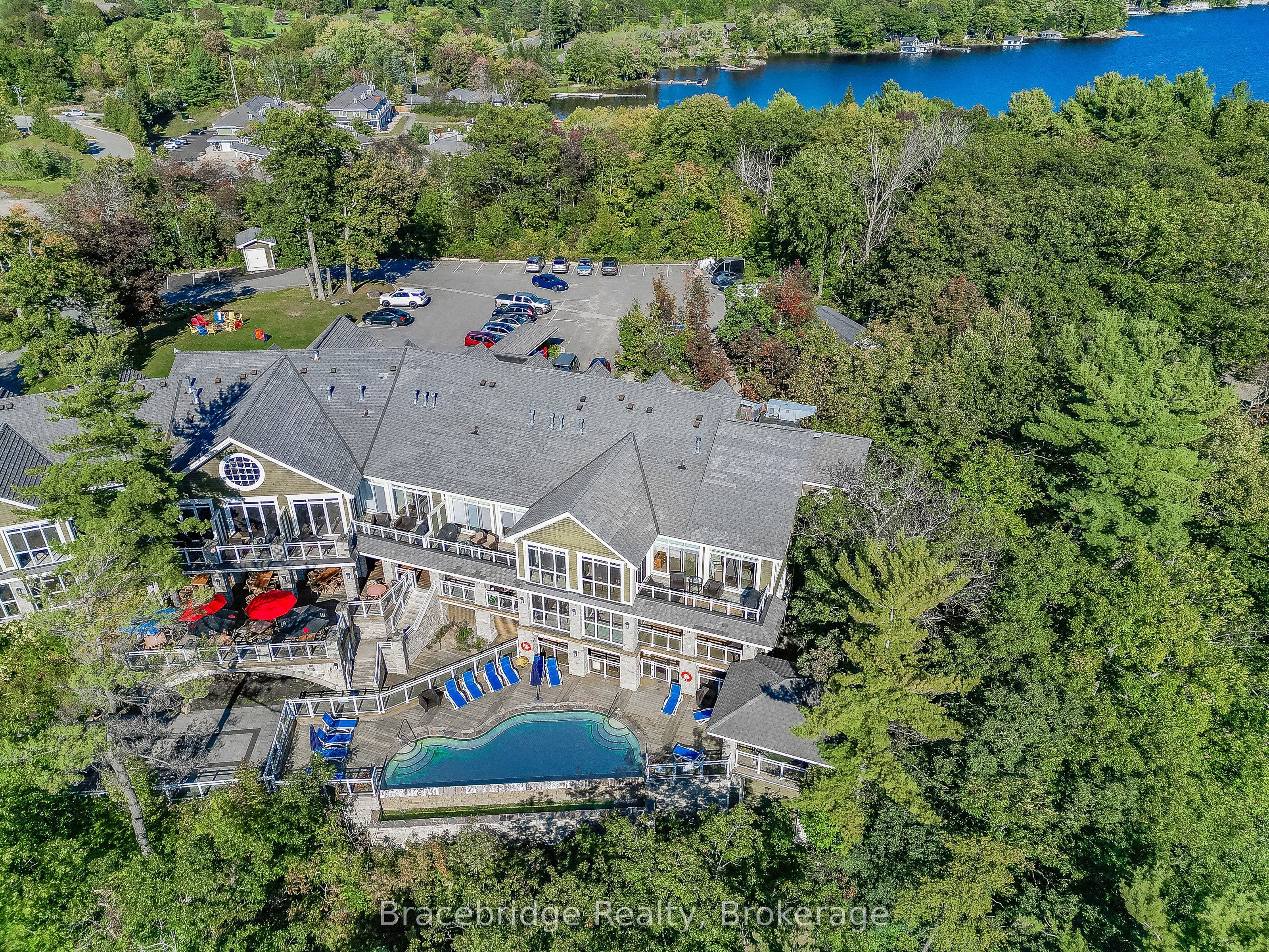 #L215-C2 - 1869 Muskoka 118 Highway Property Photo 1