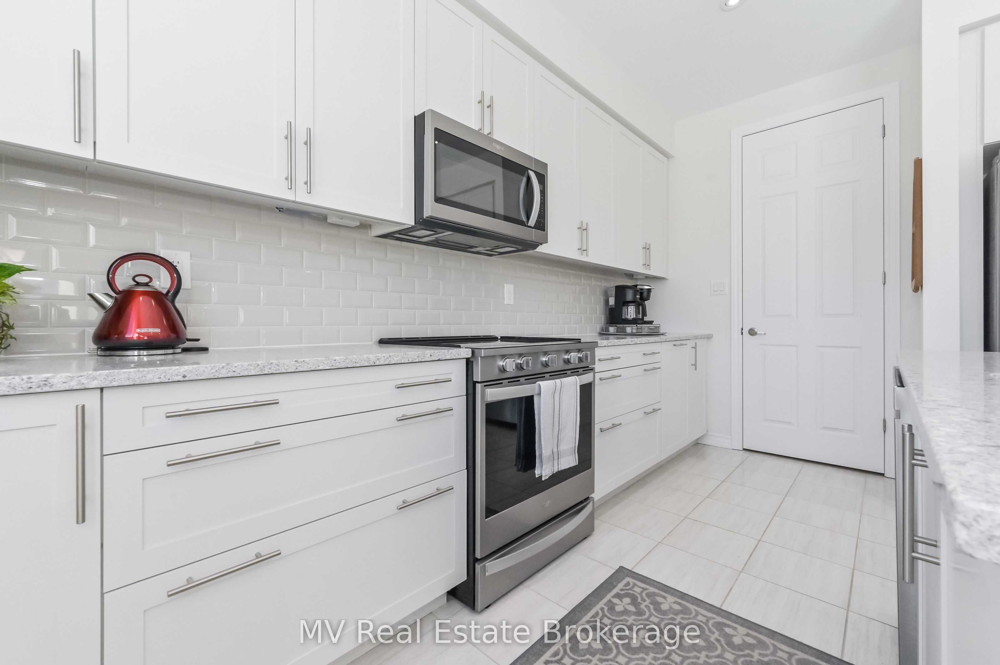 128 Farley Road Property Photo 12