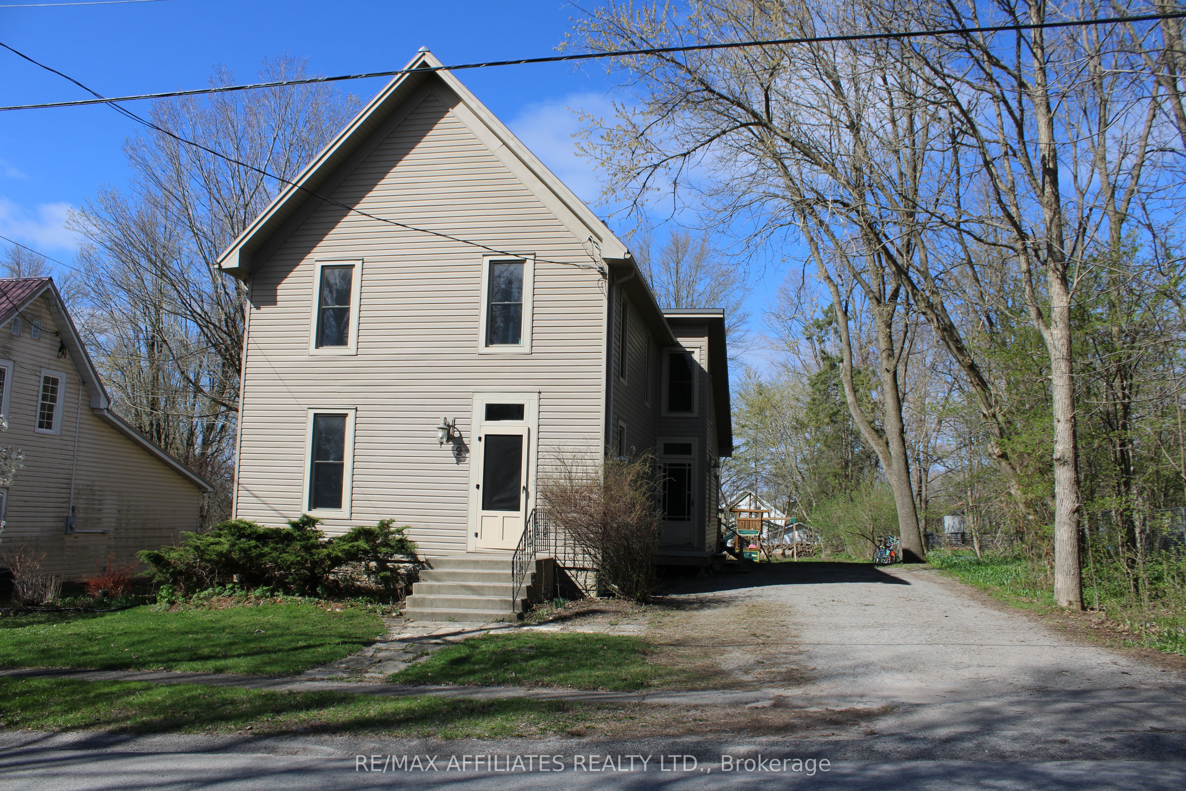 2 Isaac Street Property Photo 2