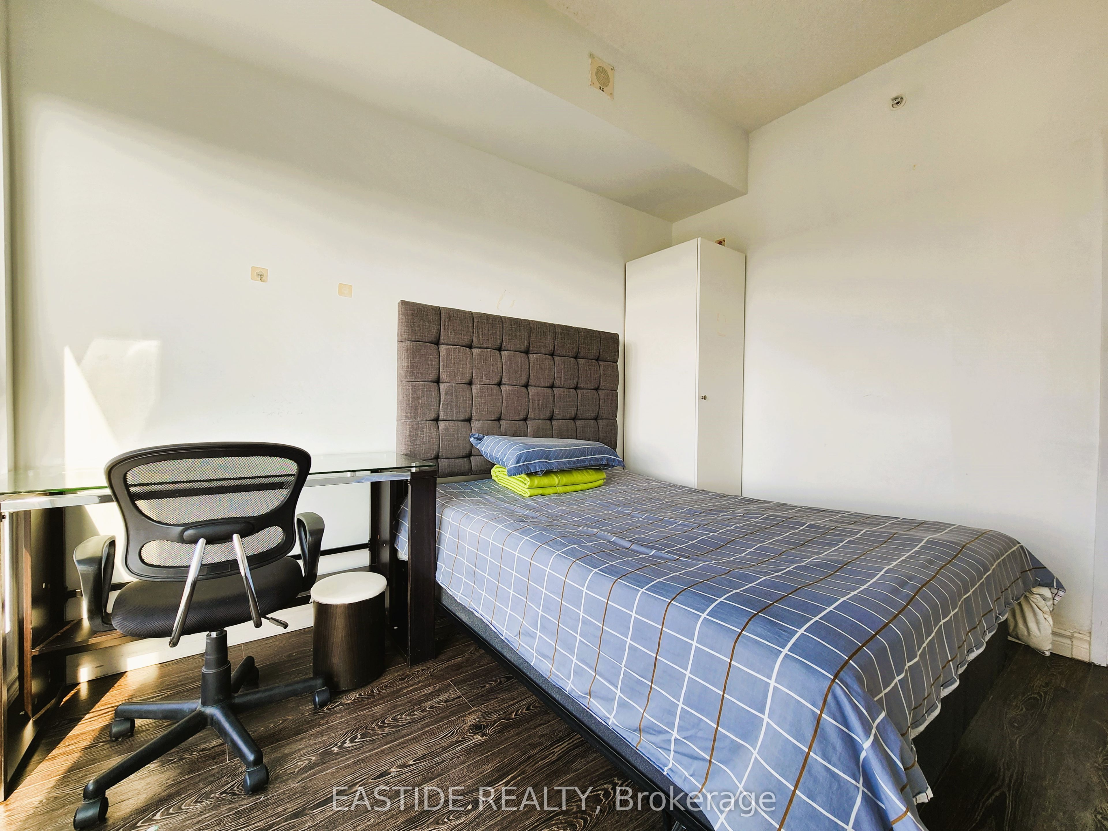 158 King Street 1805 Property Photo 11
