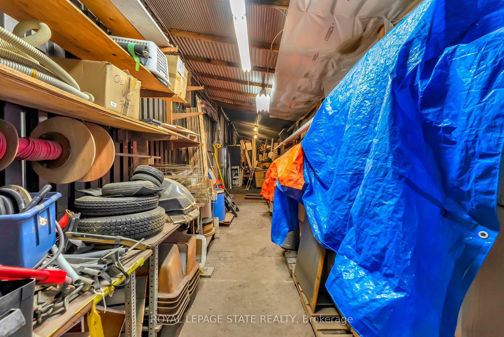 522 James Street N Property Photo 16