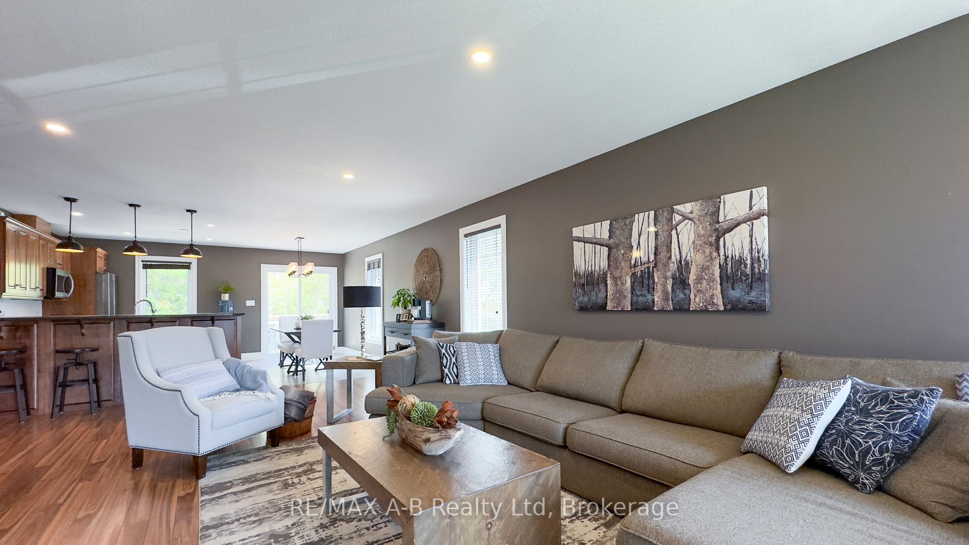 83 Sylvia Street Property Photo 10