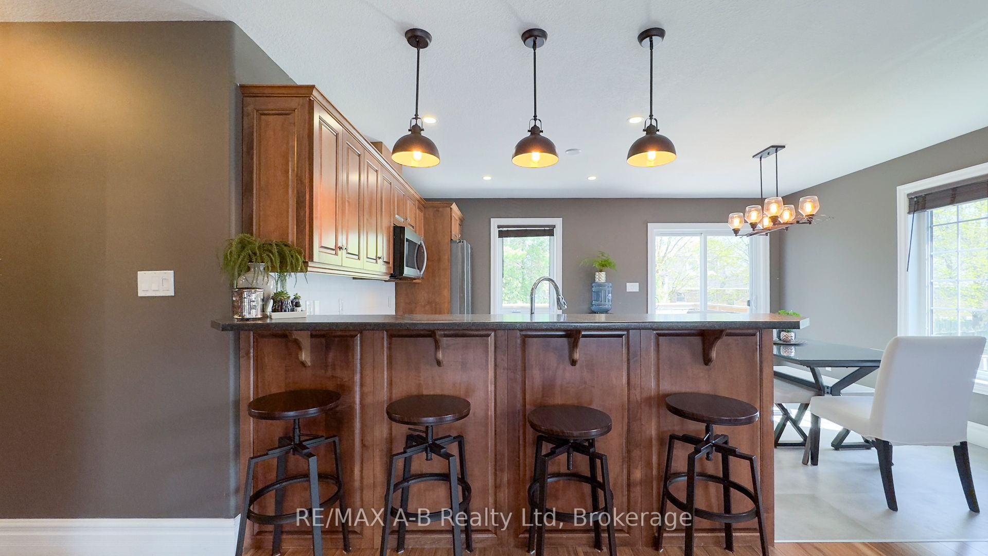 83 Sylvia Street Property Photo 18