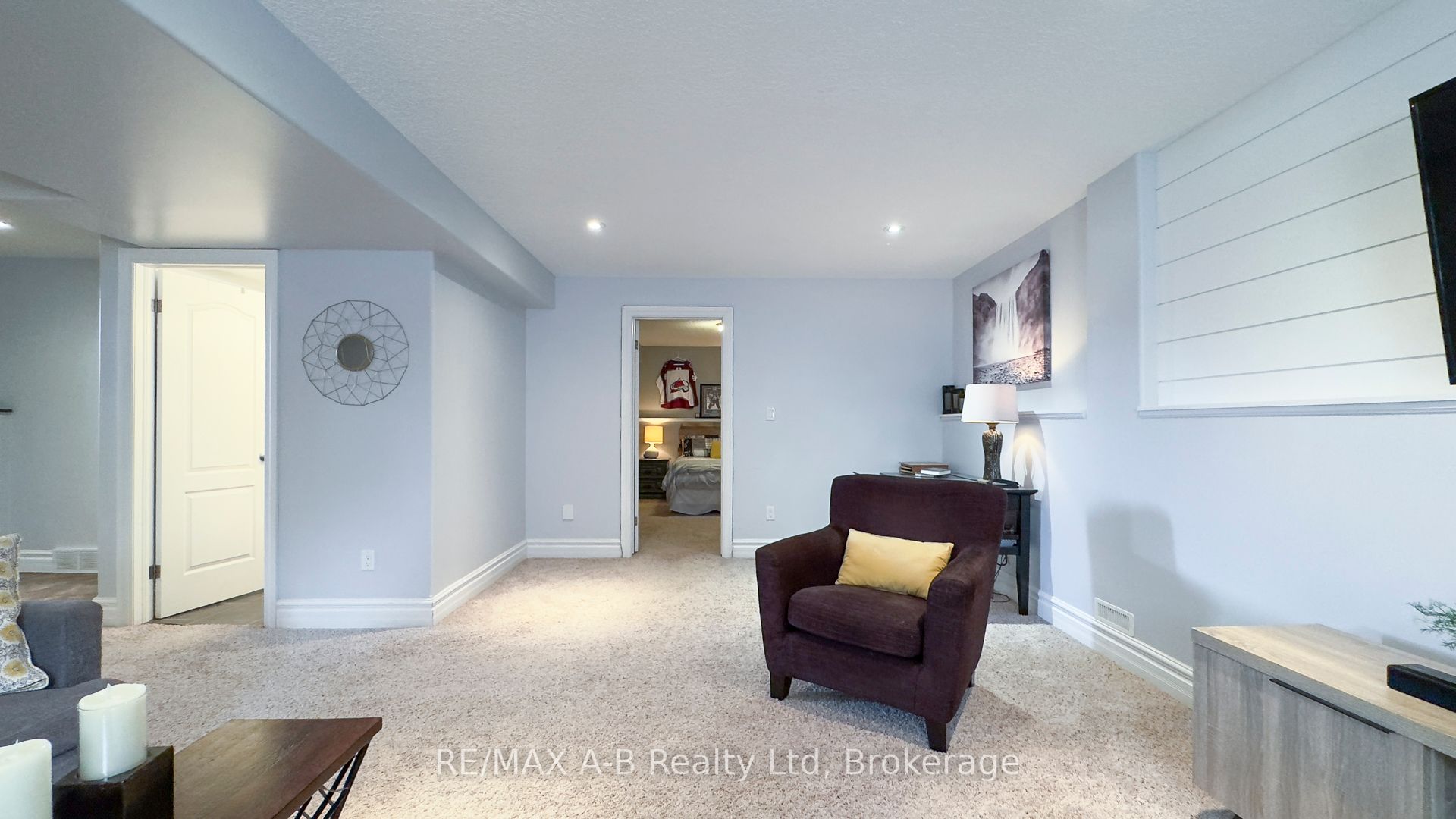 83 Sylvia Street Property Photo 37