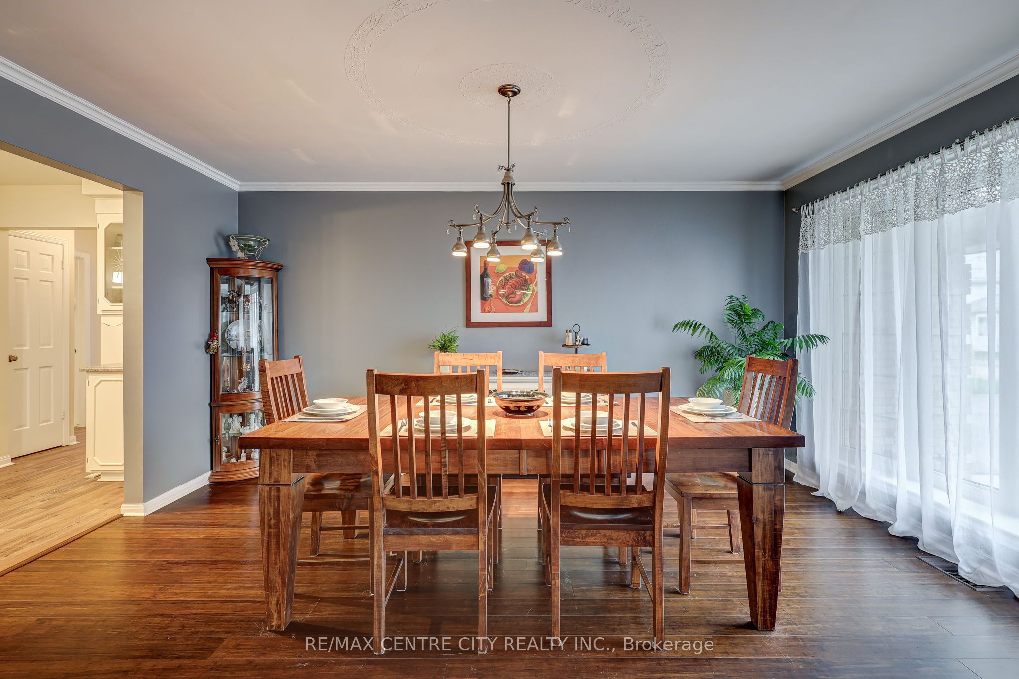 9255 West Street Property Photo 7