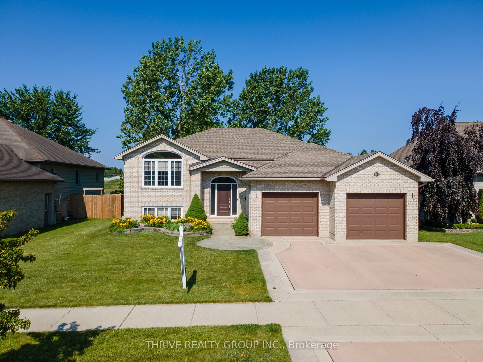 544 Darcy Drive Property Photo 2