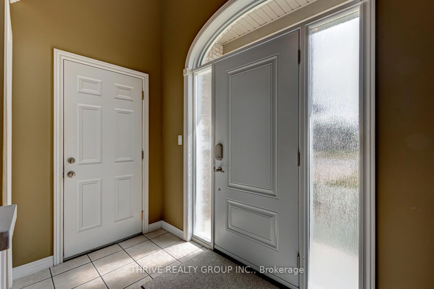 544 Darcy Drive Property Photo 3
